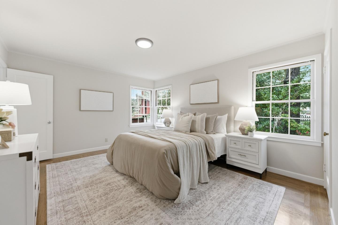 1698 Cordilleras Road