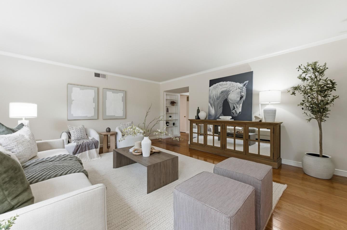 1698 Cordilleras Road