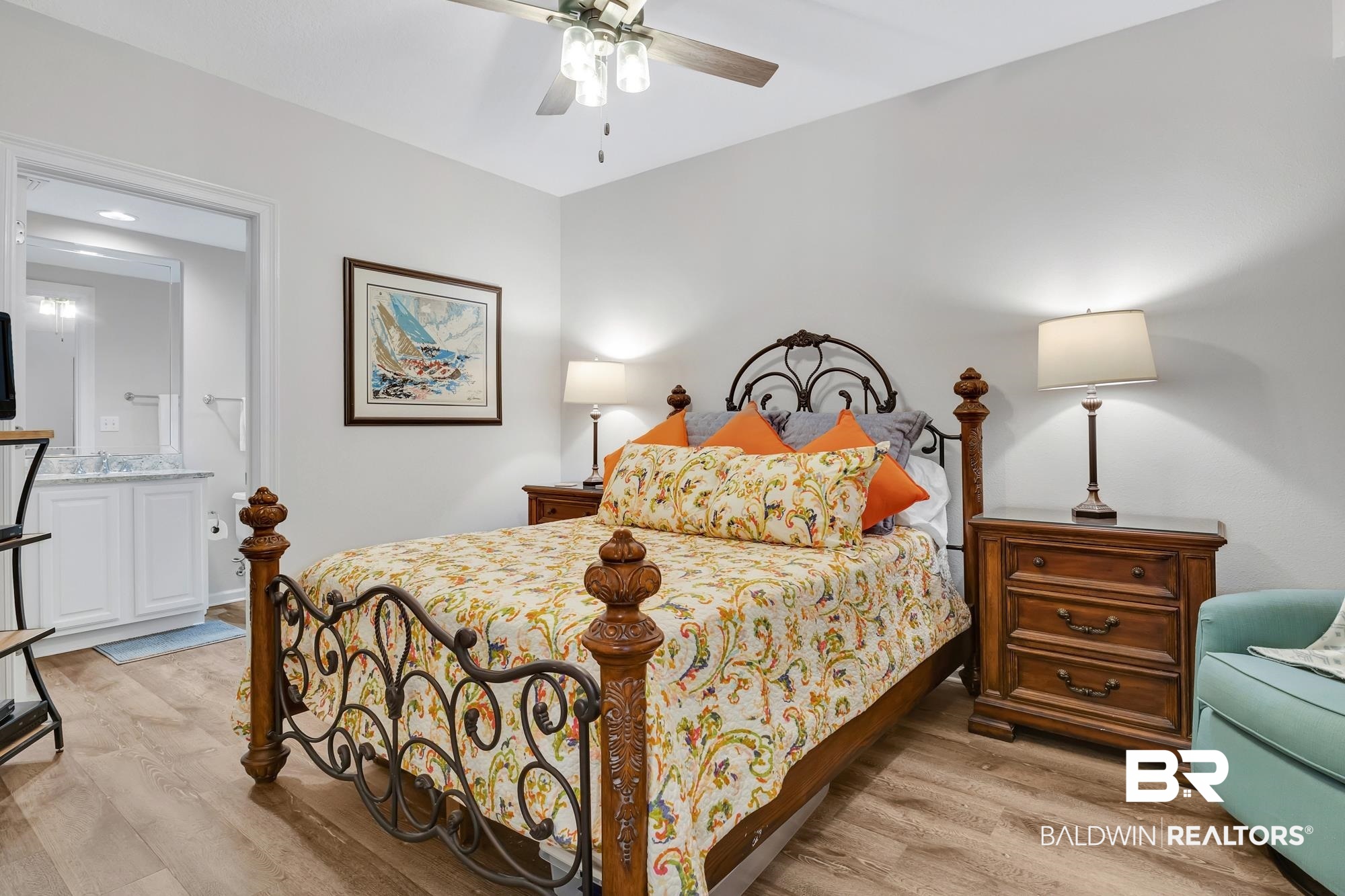 527 E Beach Boulevard # 901