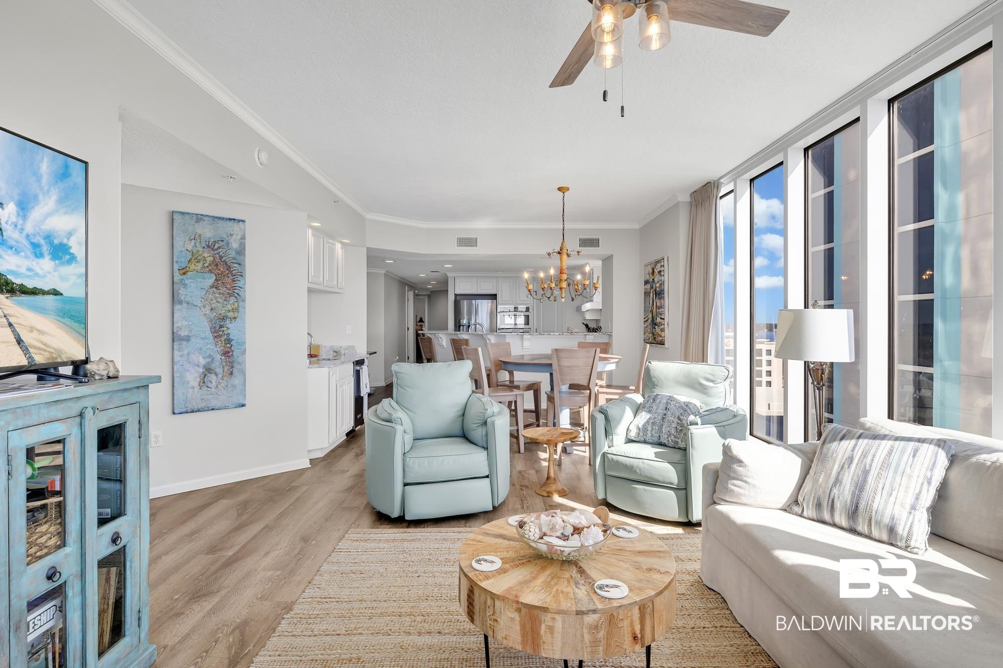 527 E Beach Boulevard # 901