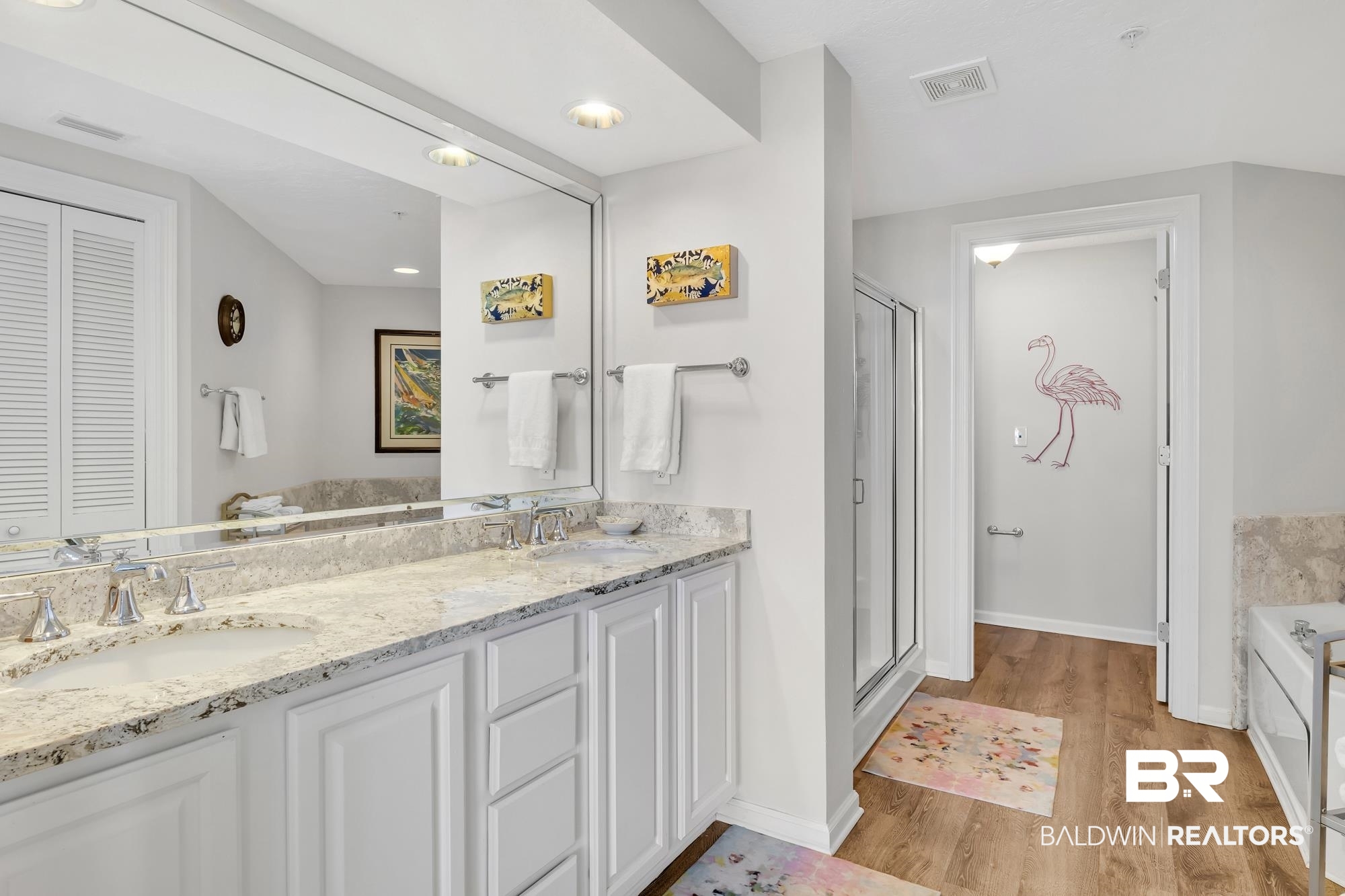 527 E Beach Boulevard # 901
