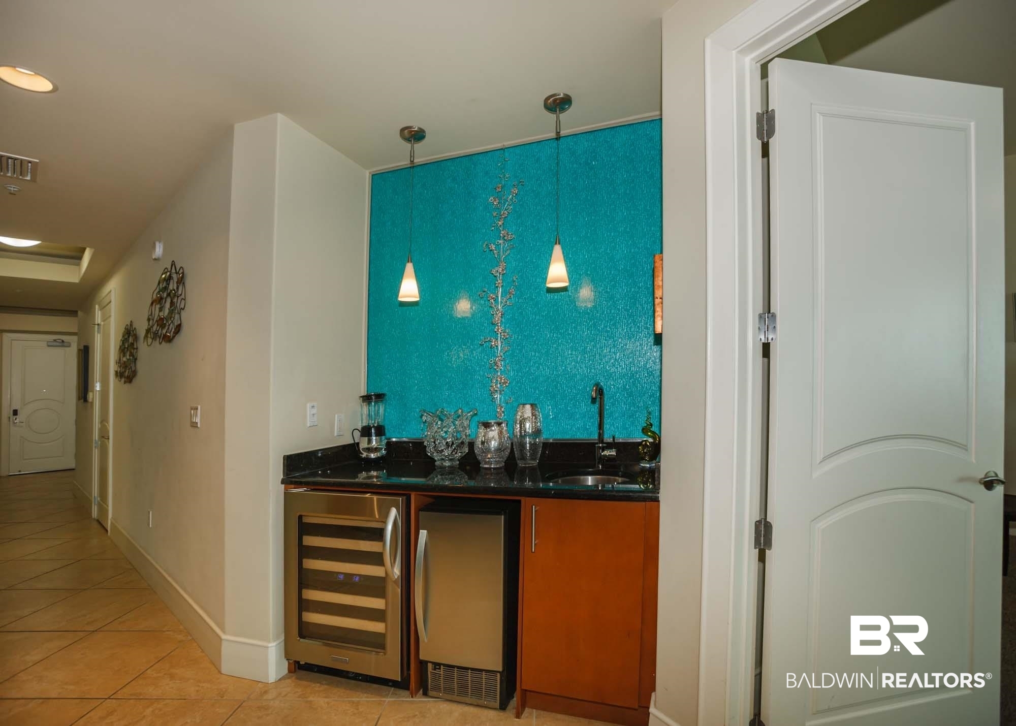 26302 Perdido Beach Boulevard # 704 Unit: D-704