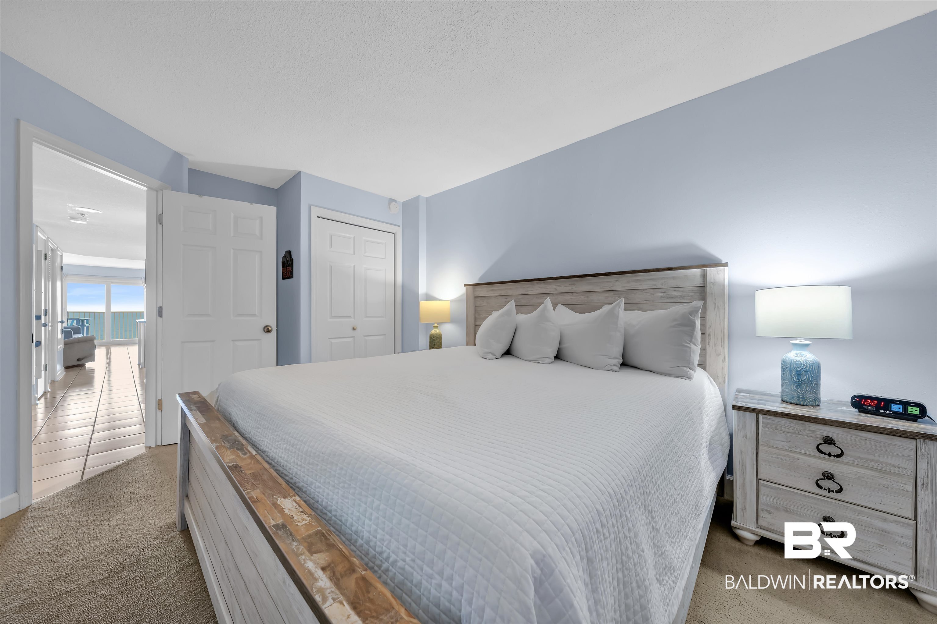 517 E Beach Boulevard # 8B