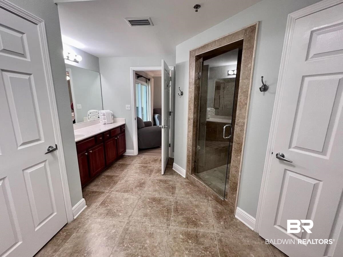 931 W Beach Boulevard # 1401