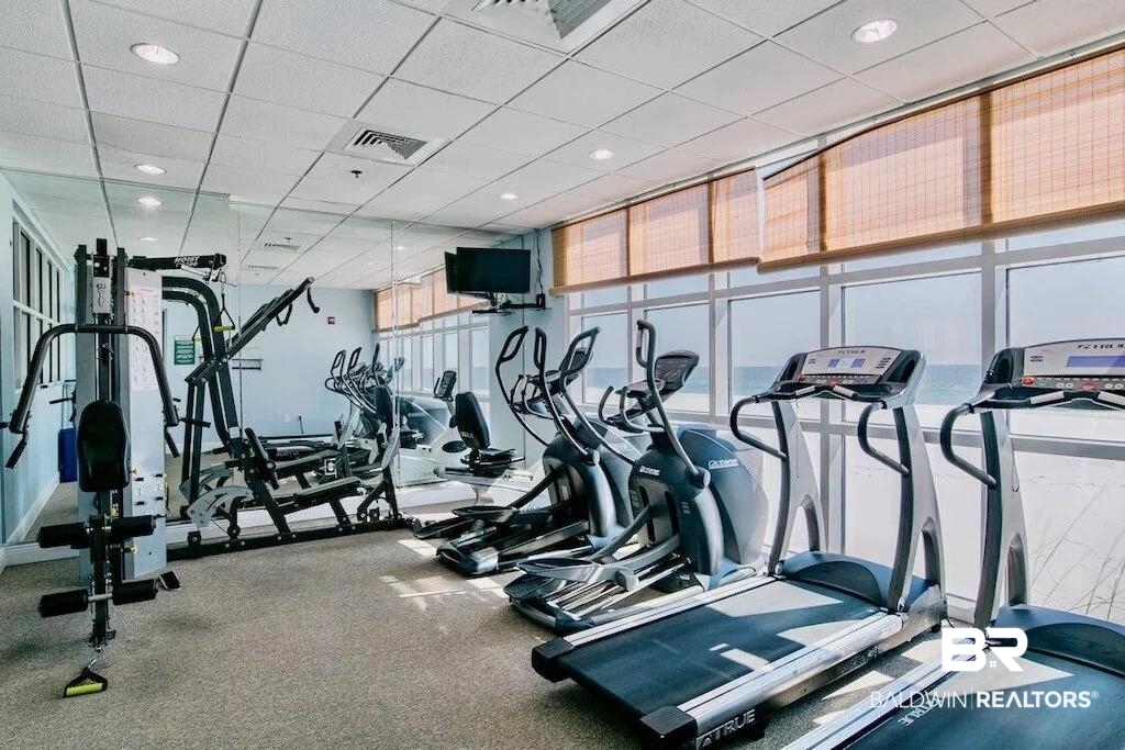 931 W Beach Boulevard # 1401