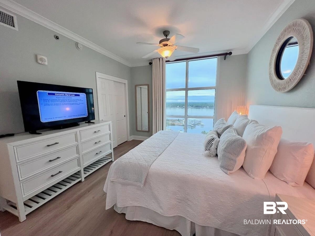 931 W Beach Boulevard # 1401