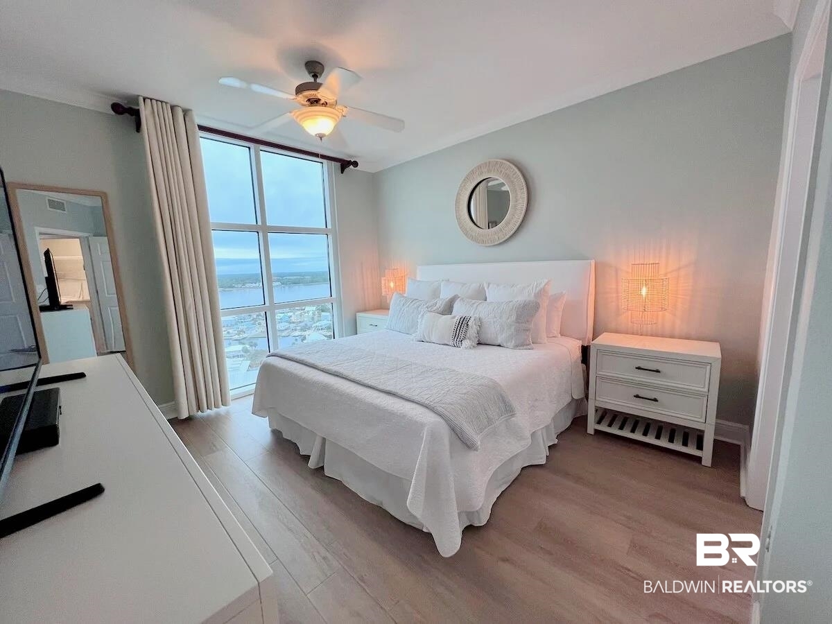 931 W Beach Boulevard # 1401