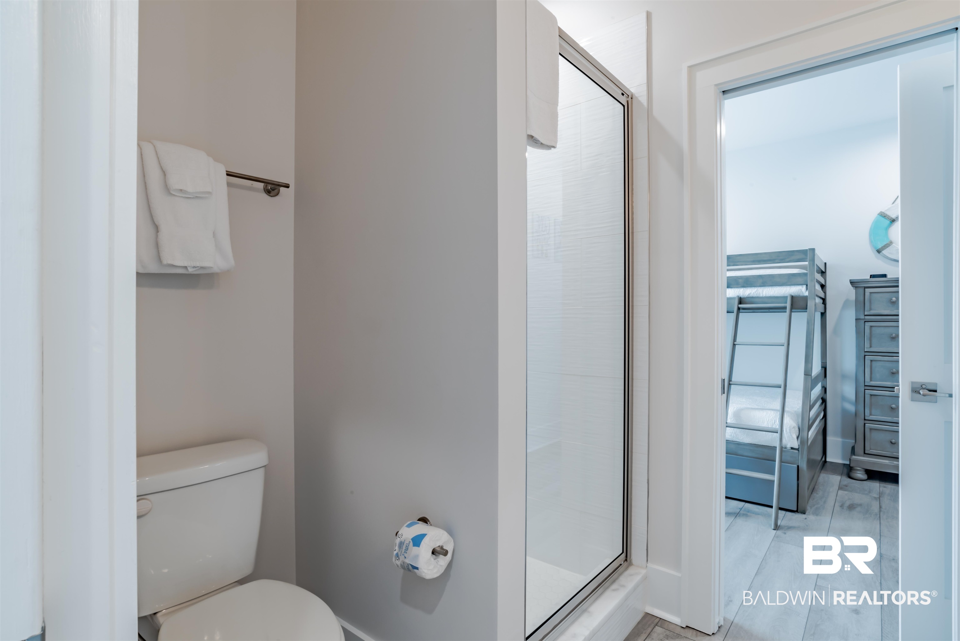 1592 W Beach Boulevard Unit: GG
