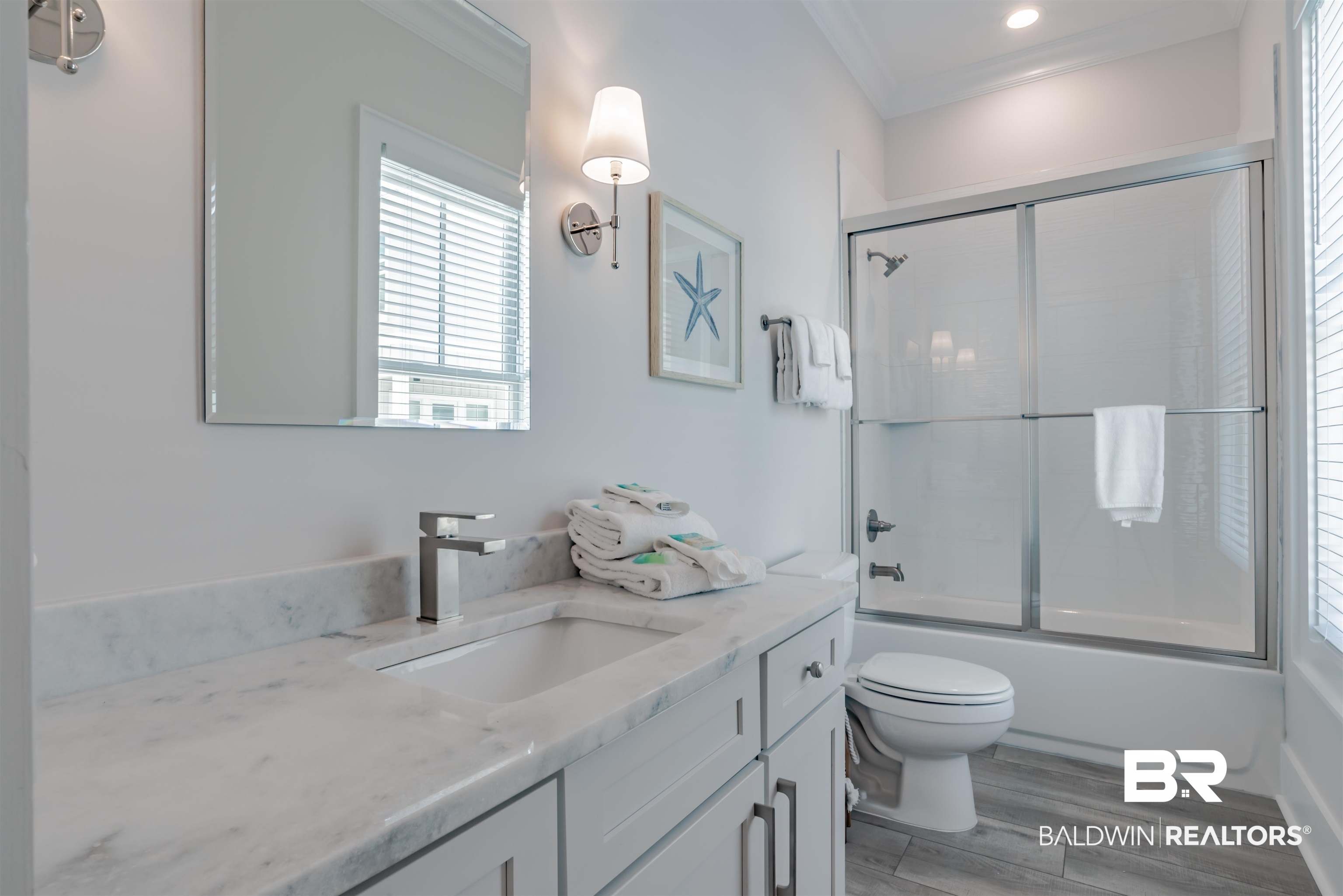 1592 W Beach Boulevard Unit: GG