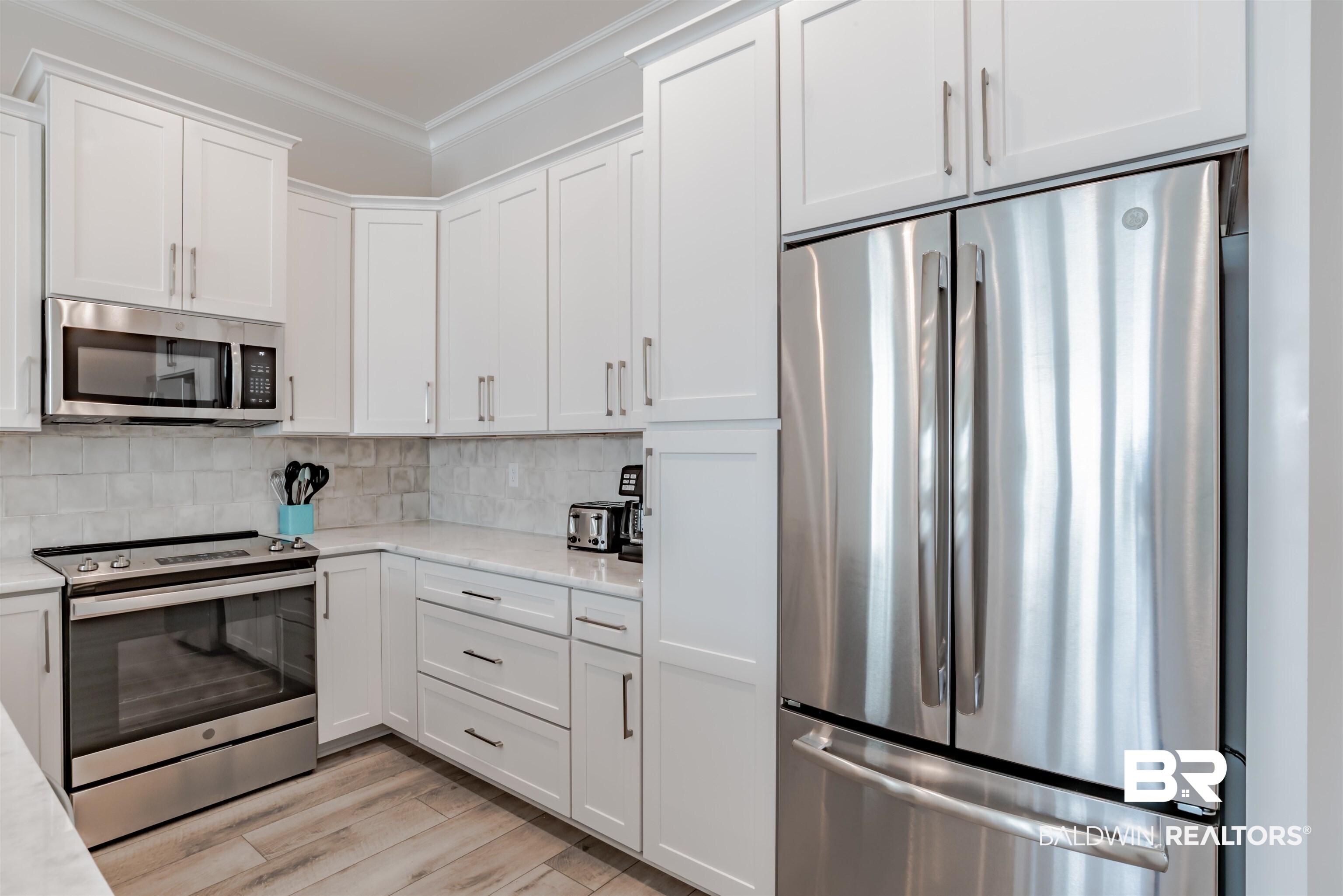 1592 W Beach Boulevard Unit: GG