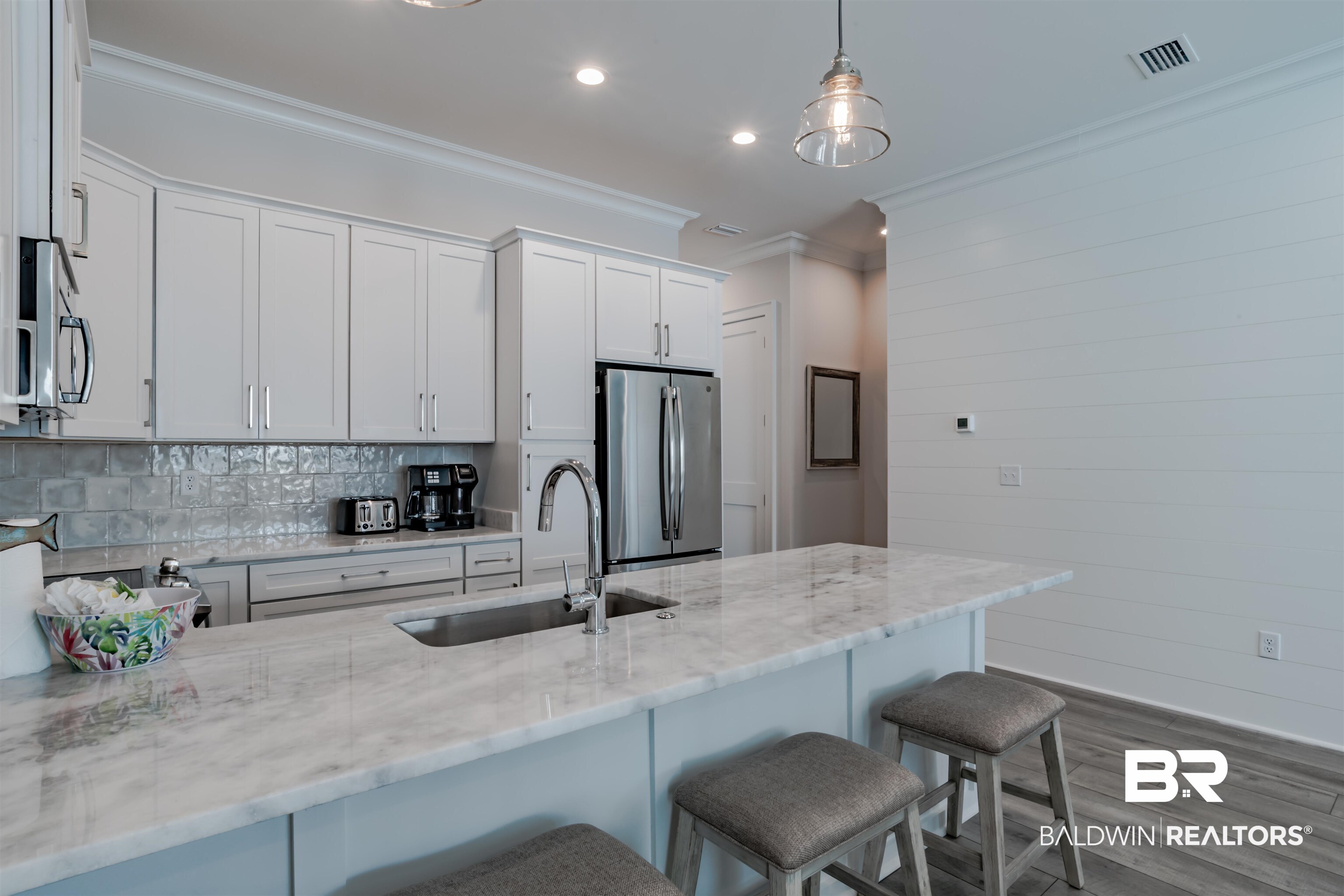 1592 W Beach Boulevard Unit: GG