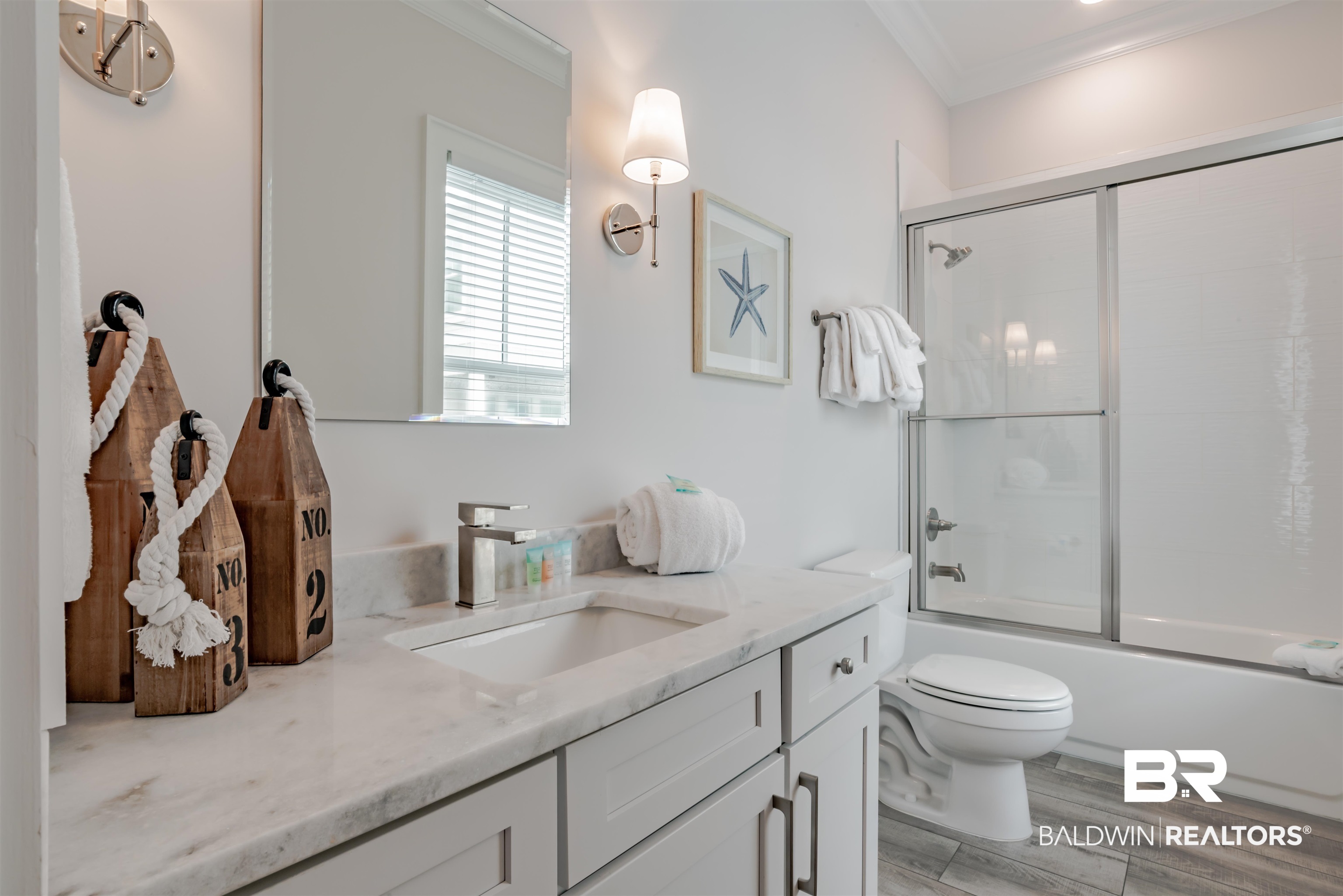 1592 W Beach Boulevard Unit: GG