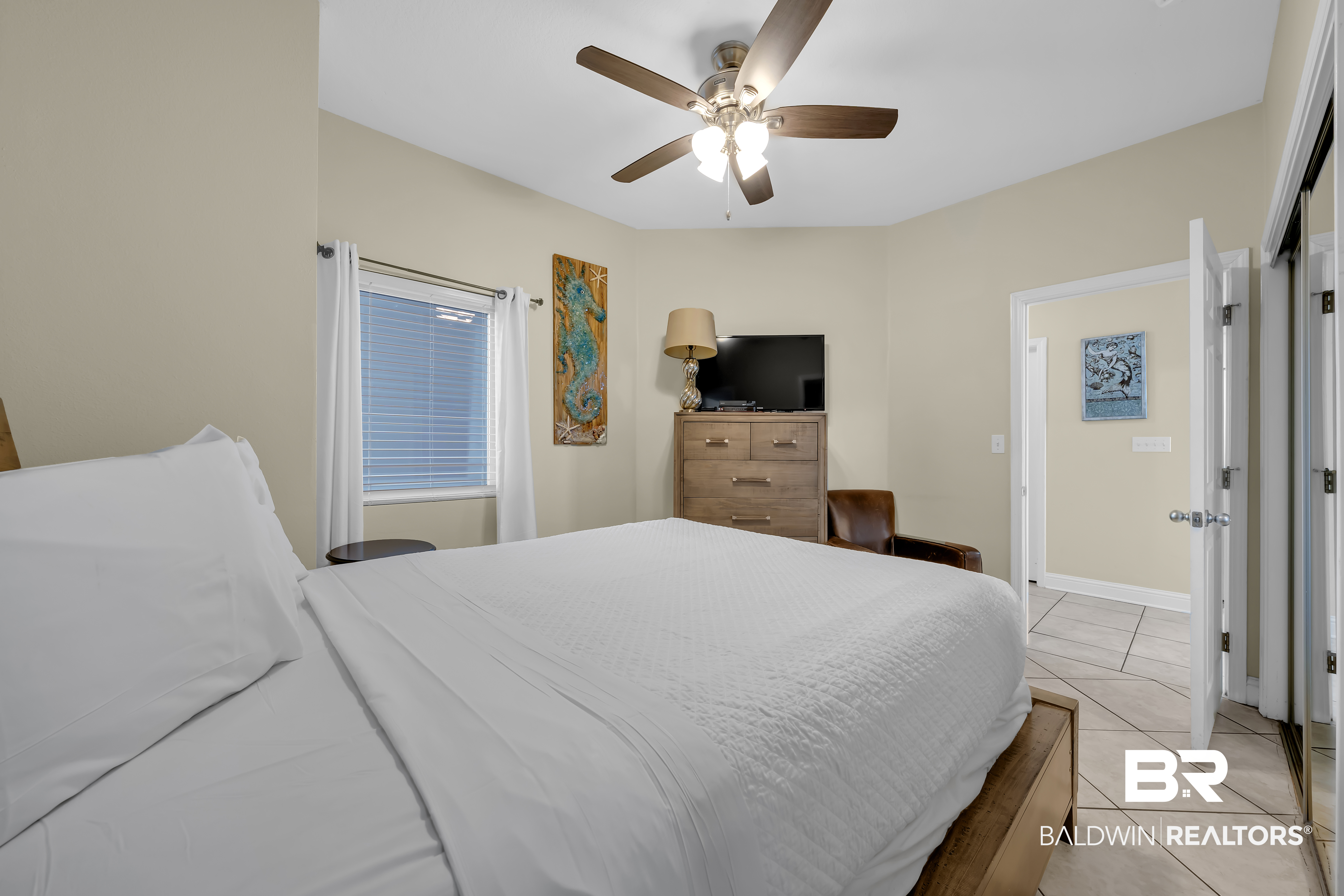 455 E Beach Boulevard UNIT 1201