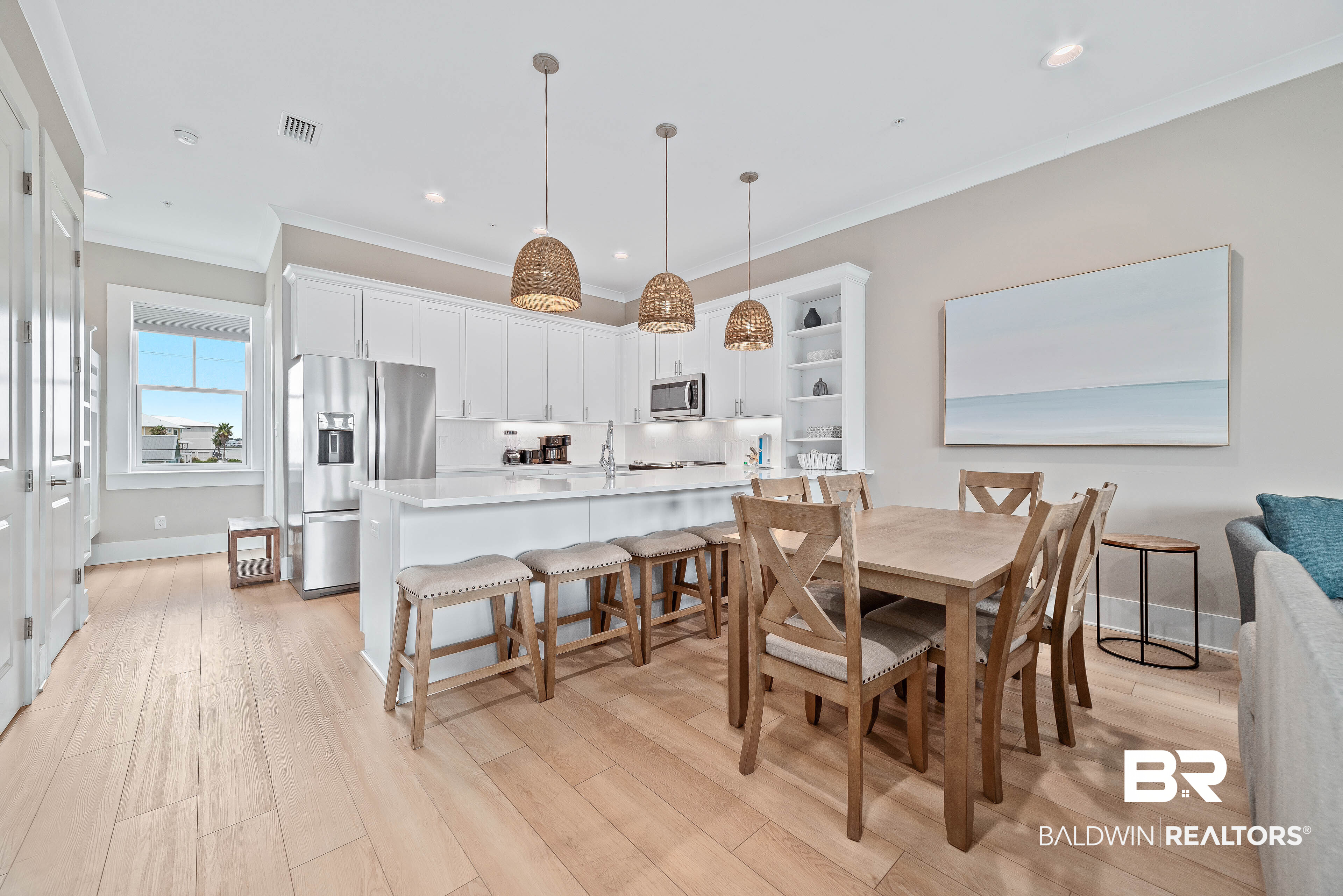 951 W Lagoon Avenue UNIT M
