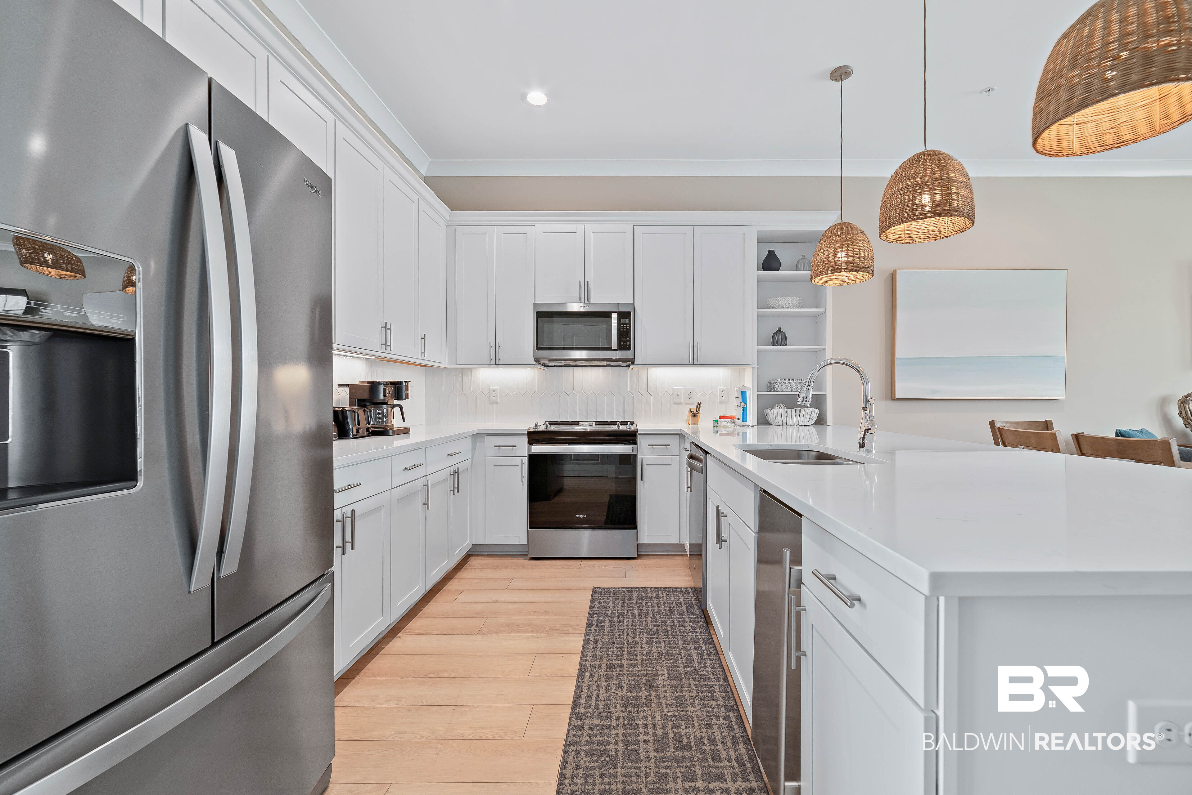 951 W Lagoon Avenue UNIT M