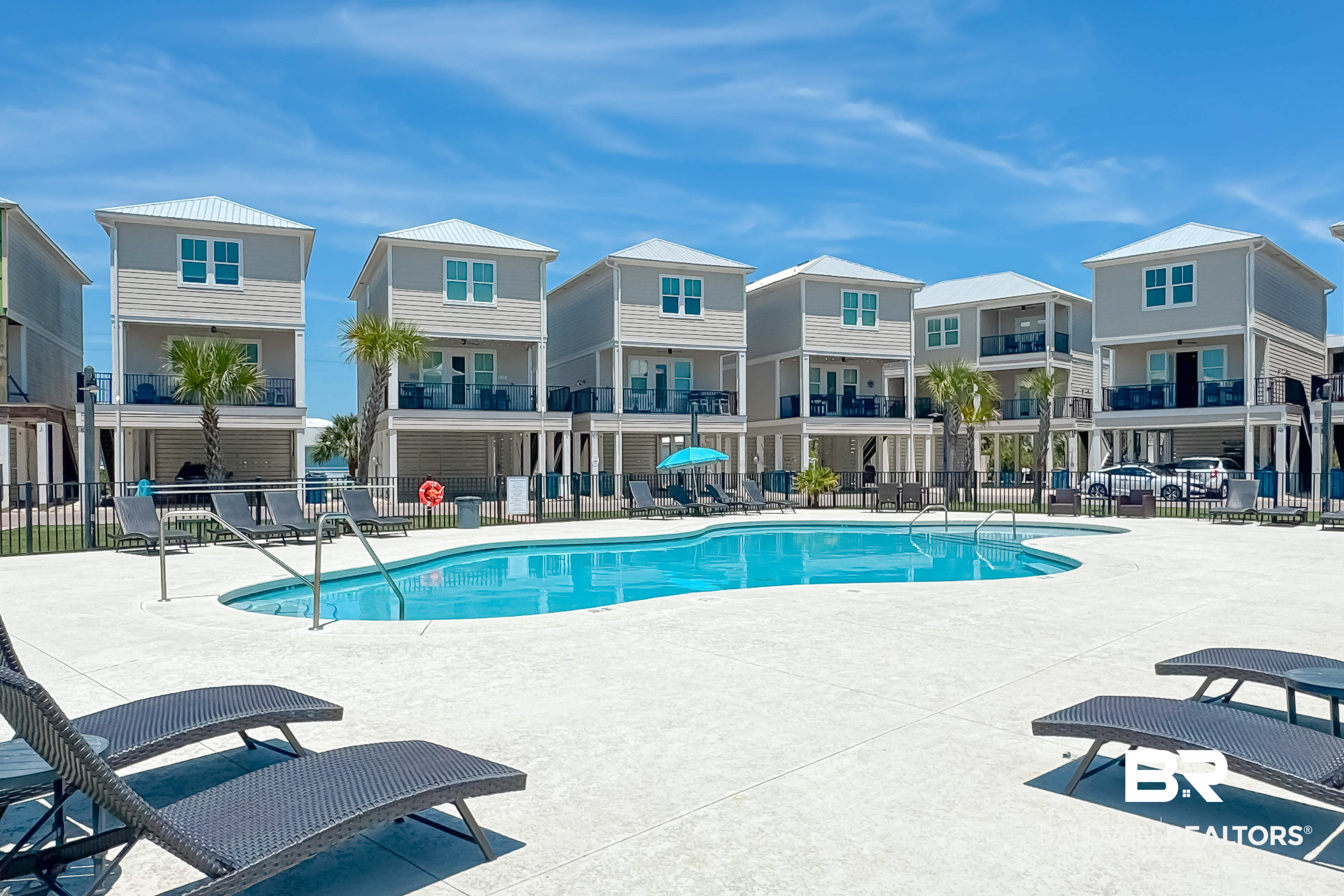 951 W Lagoon Avenue UNIT M