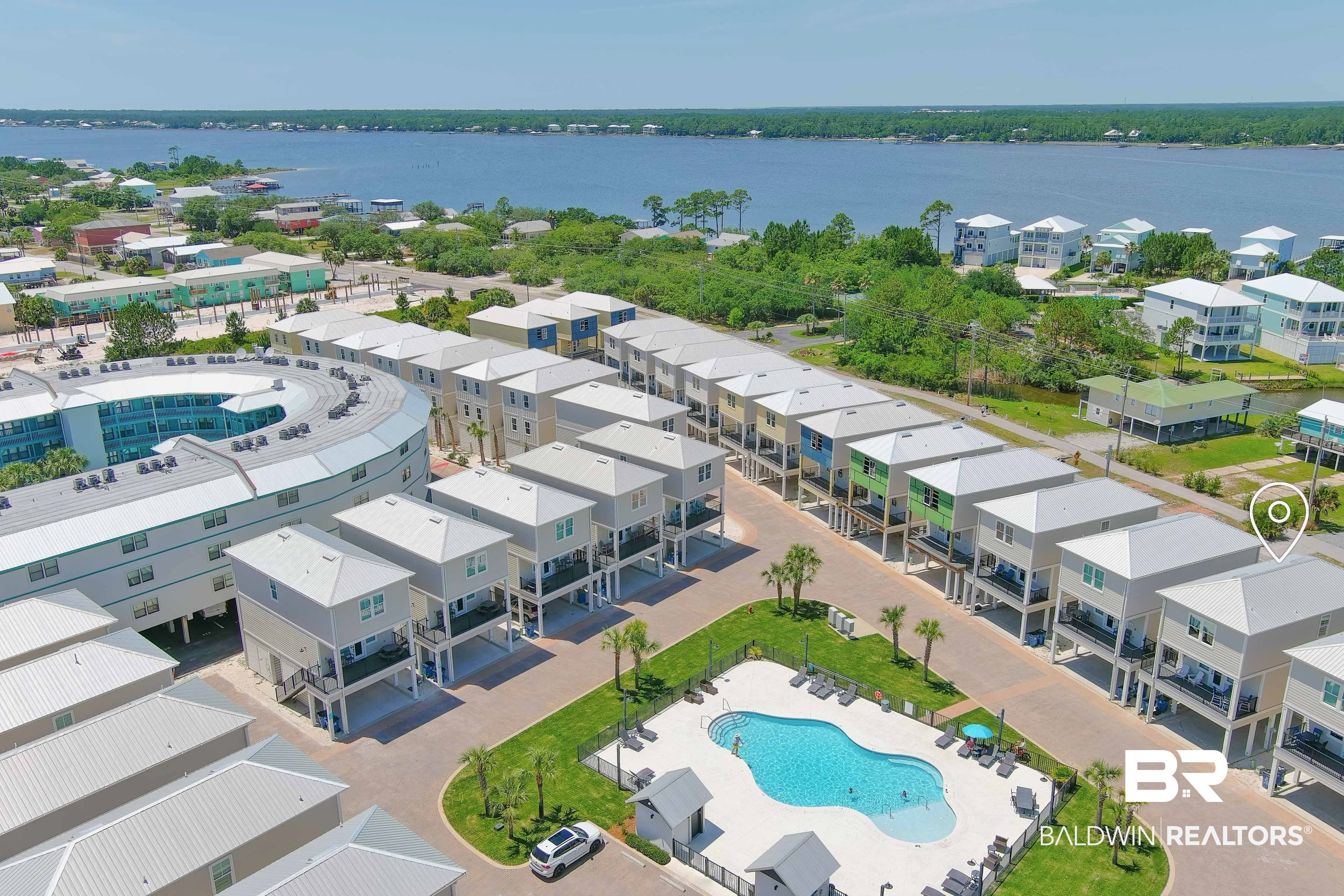 951 W Lagoon Avenue UNIT M