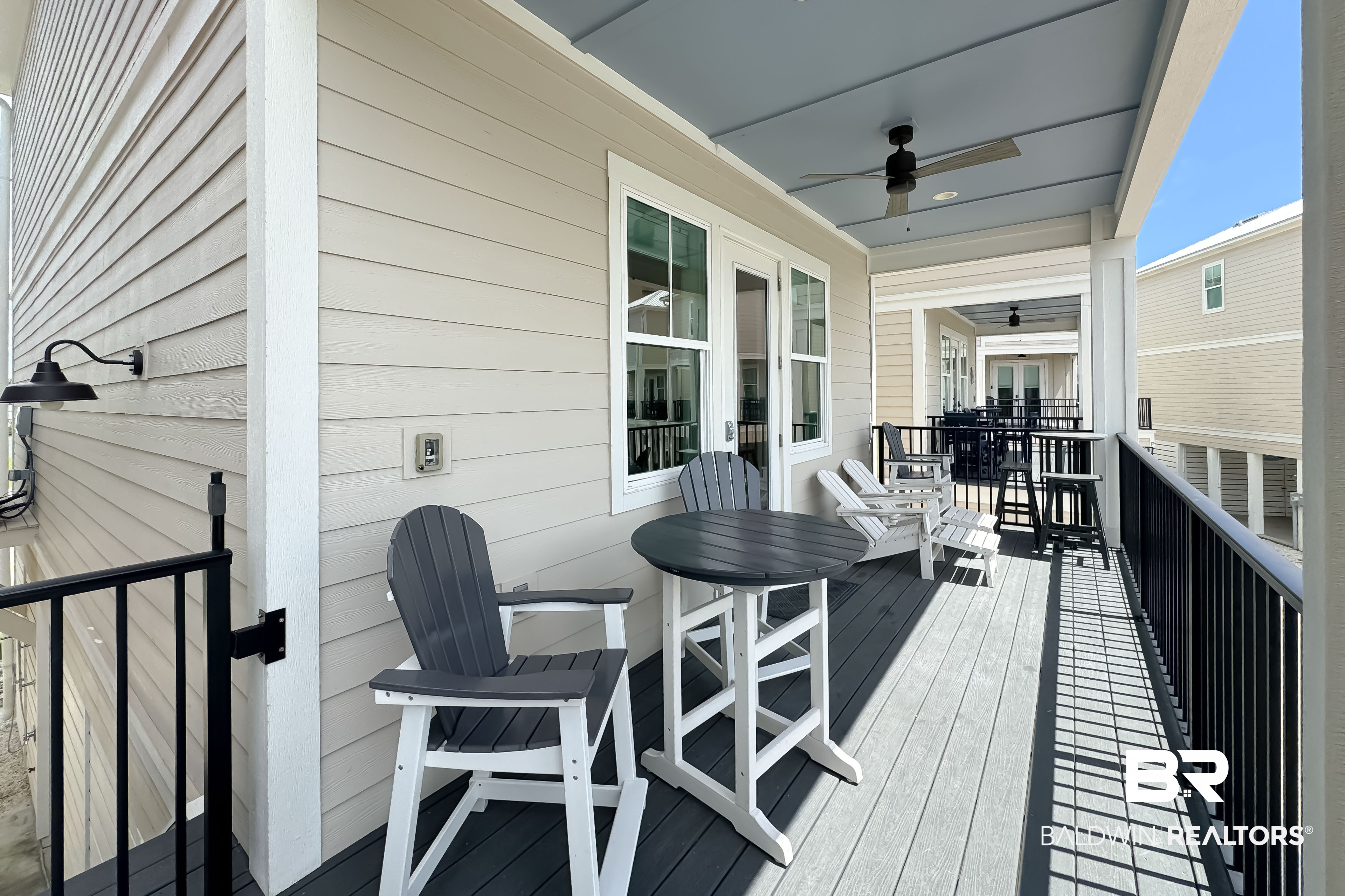 951 W Lagoon Avenue UNIT M