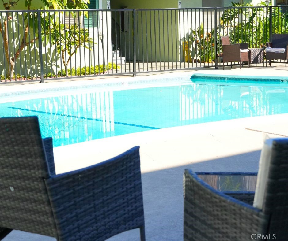 7525 FLORENCE AVE 14