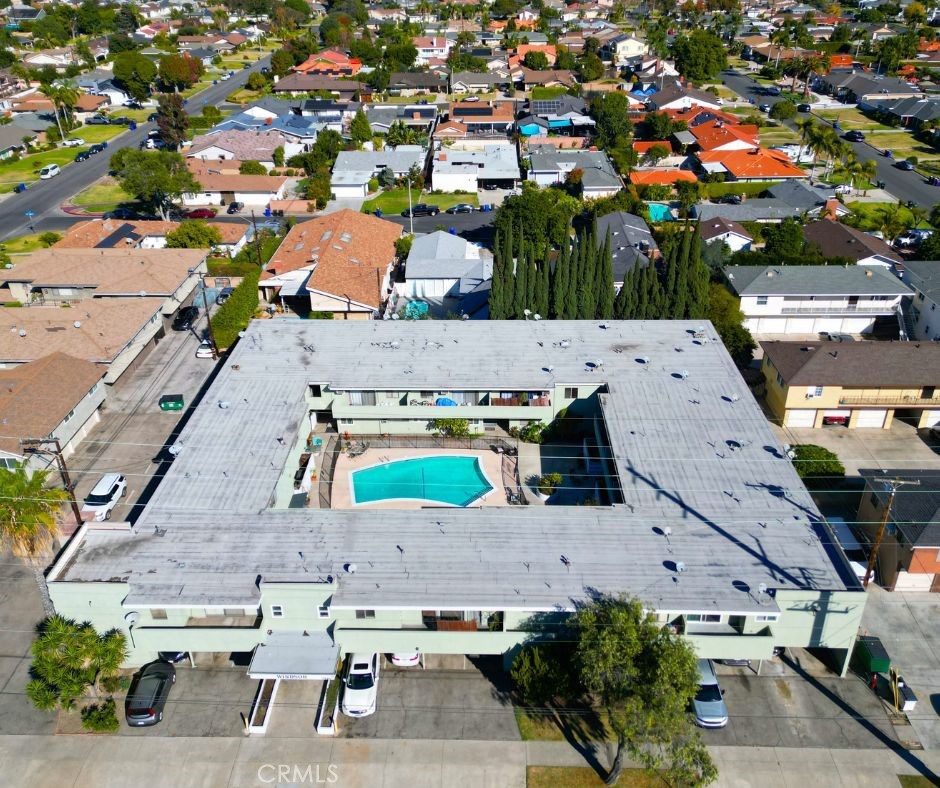 7525 FLORENCE AVE 14