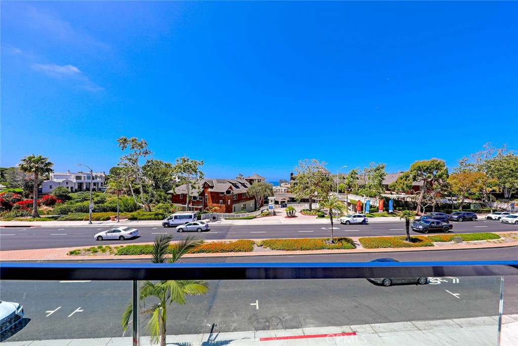 3918 E Coast Highway