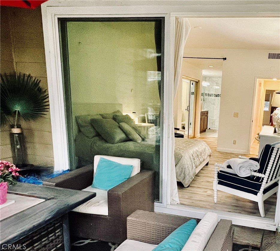 3710 S Bear Street 90