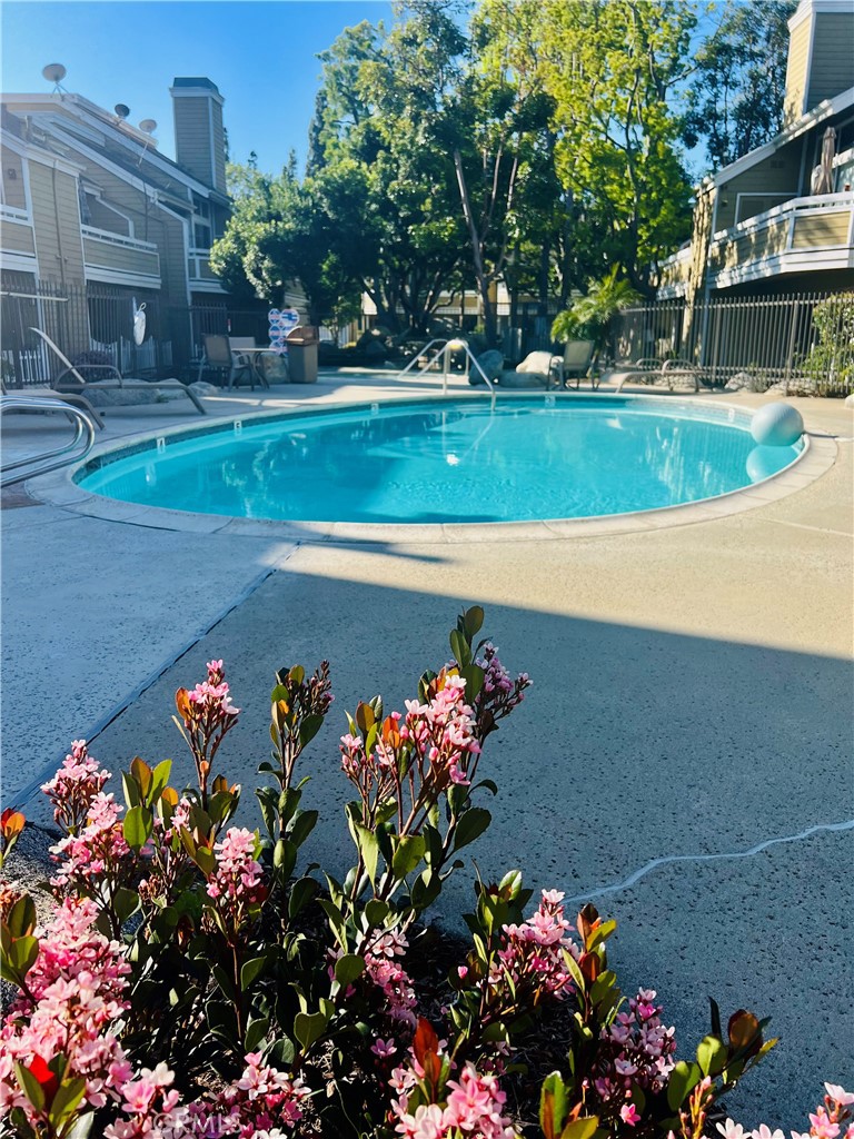 3710 S Bear Street 90