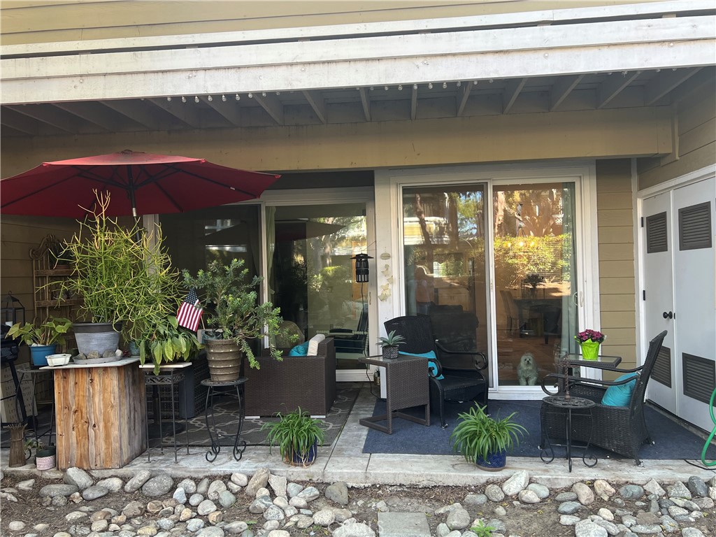 3710 S Bear Street 90