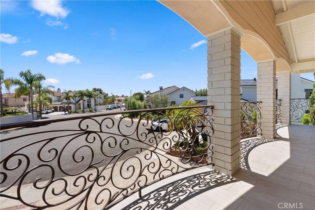 6971 Garden Circle