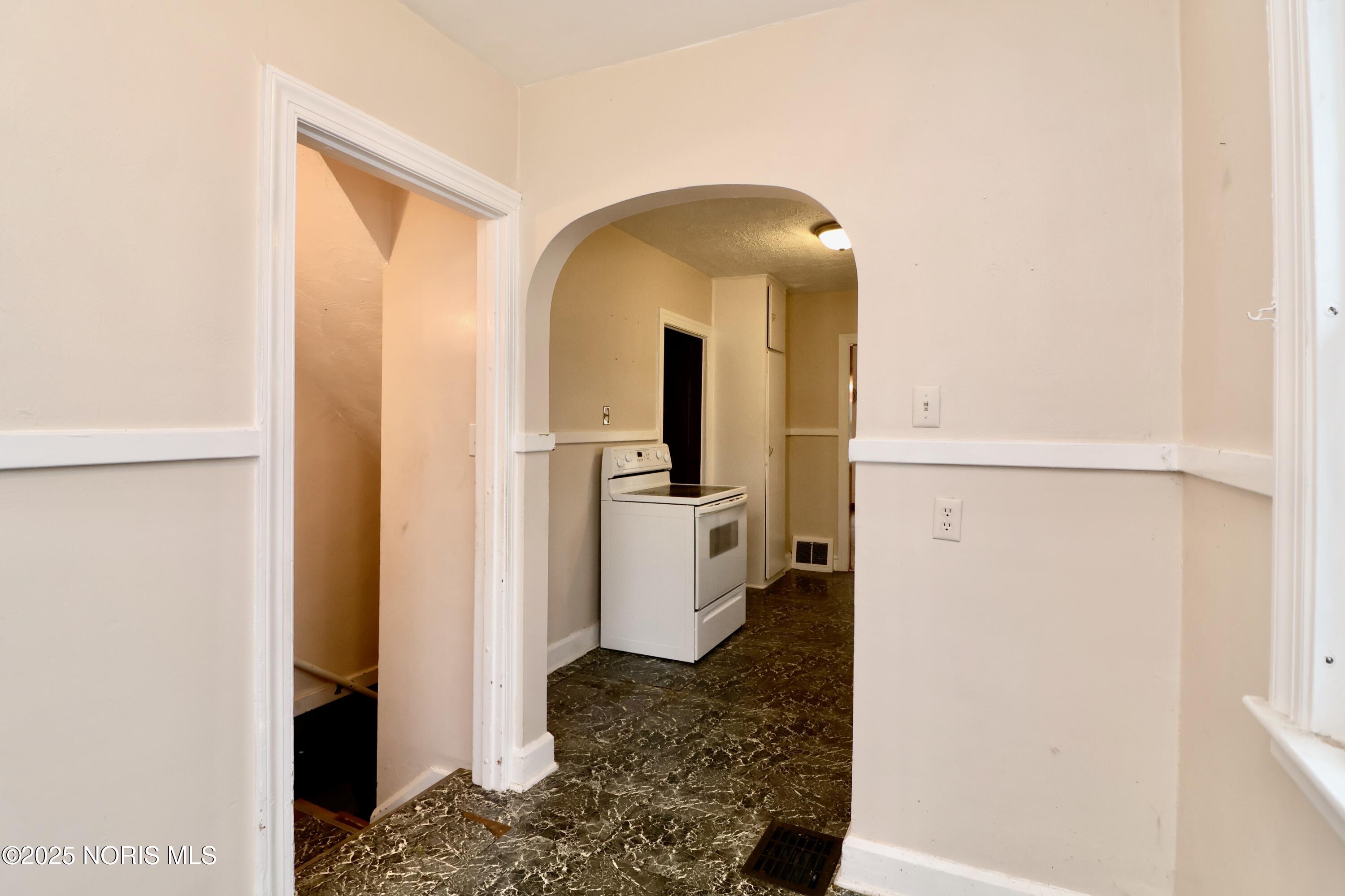 3334 Thelma Drive