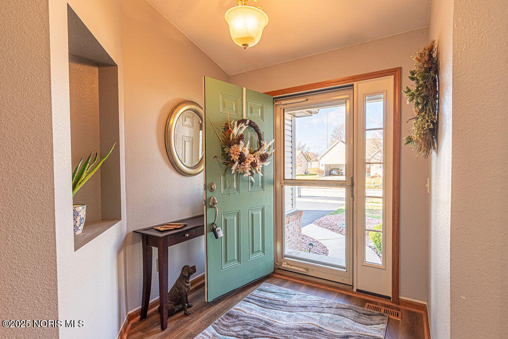 1566 N Redhawk Drive