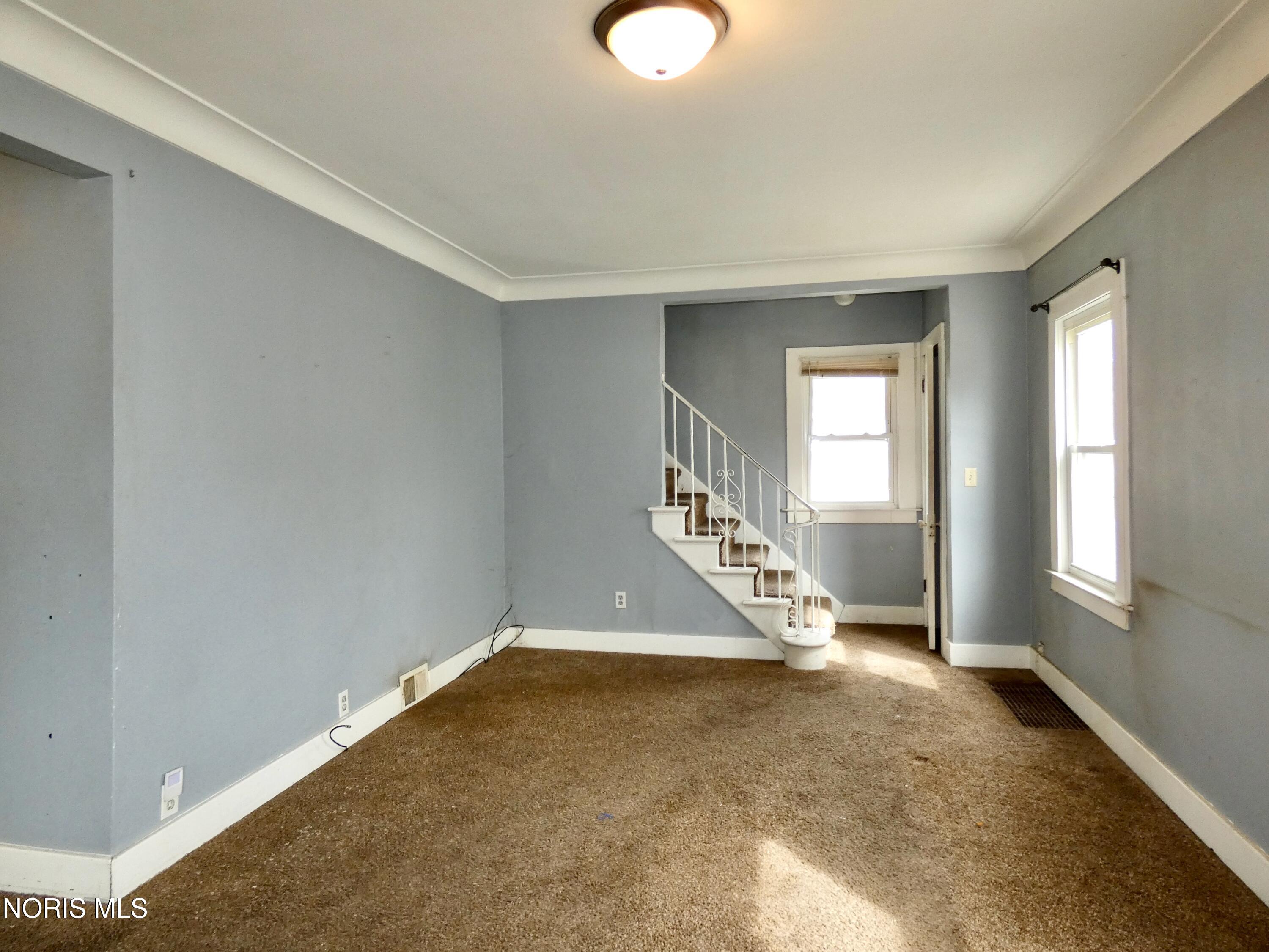 1546 Gould Road