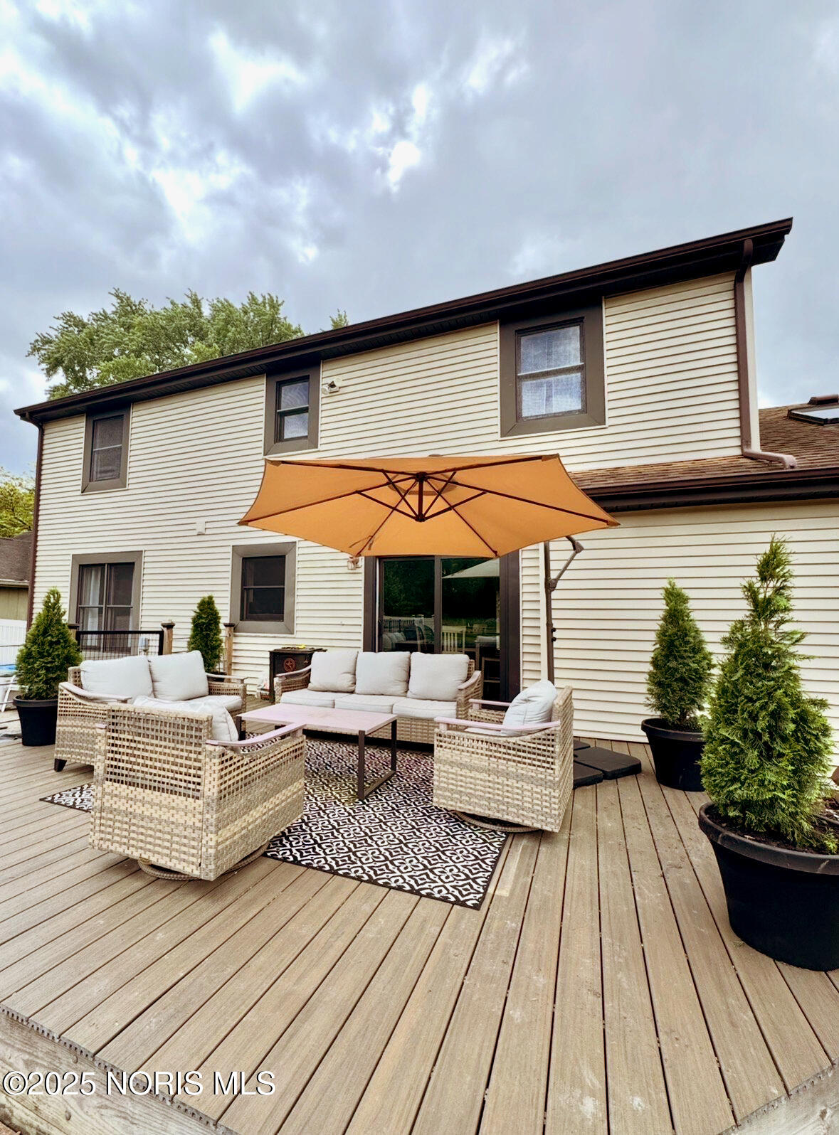 7070 Country Creek Road