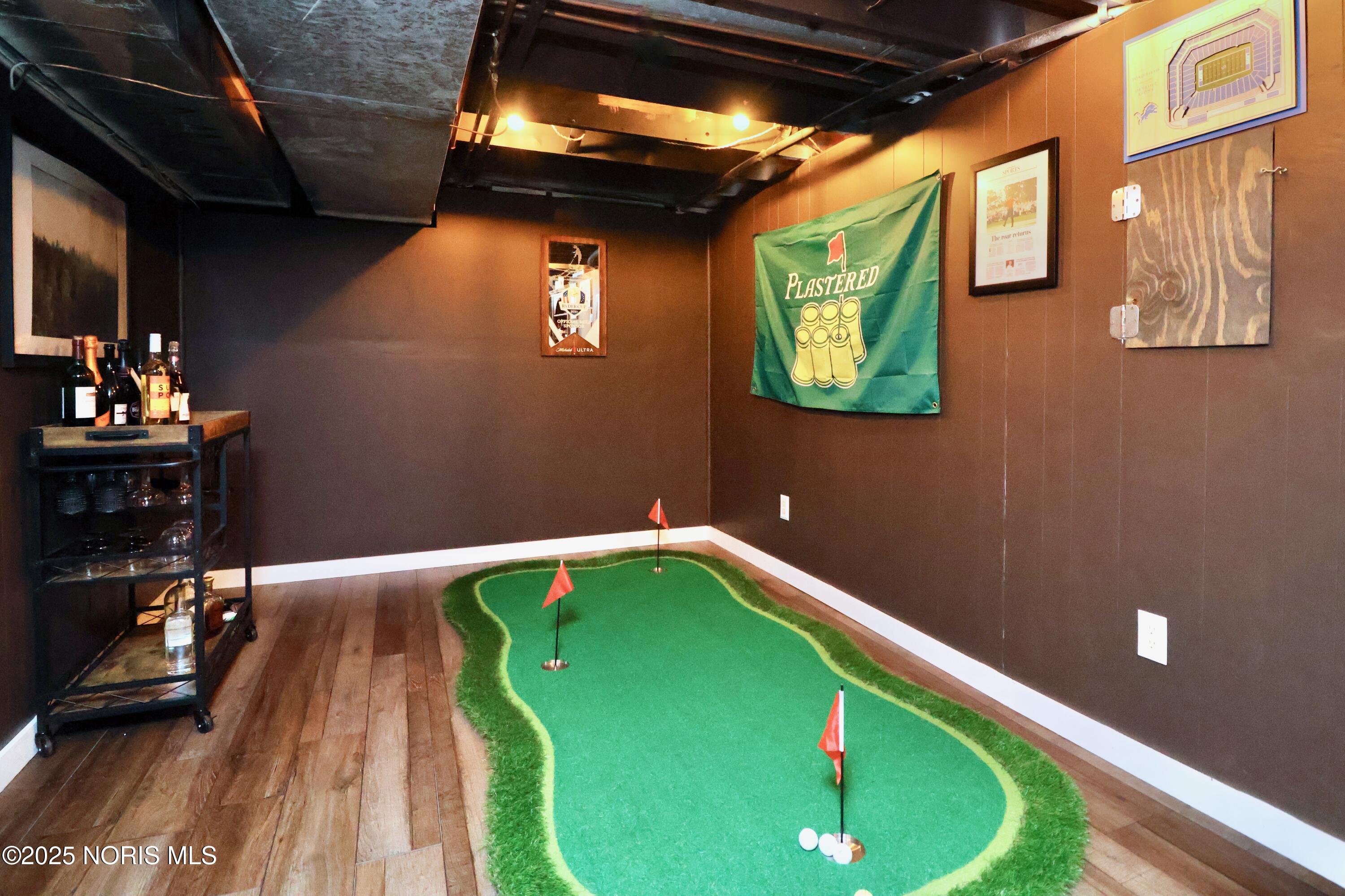 7070 Country Creek Road