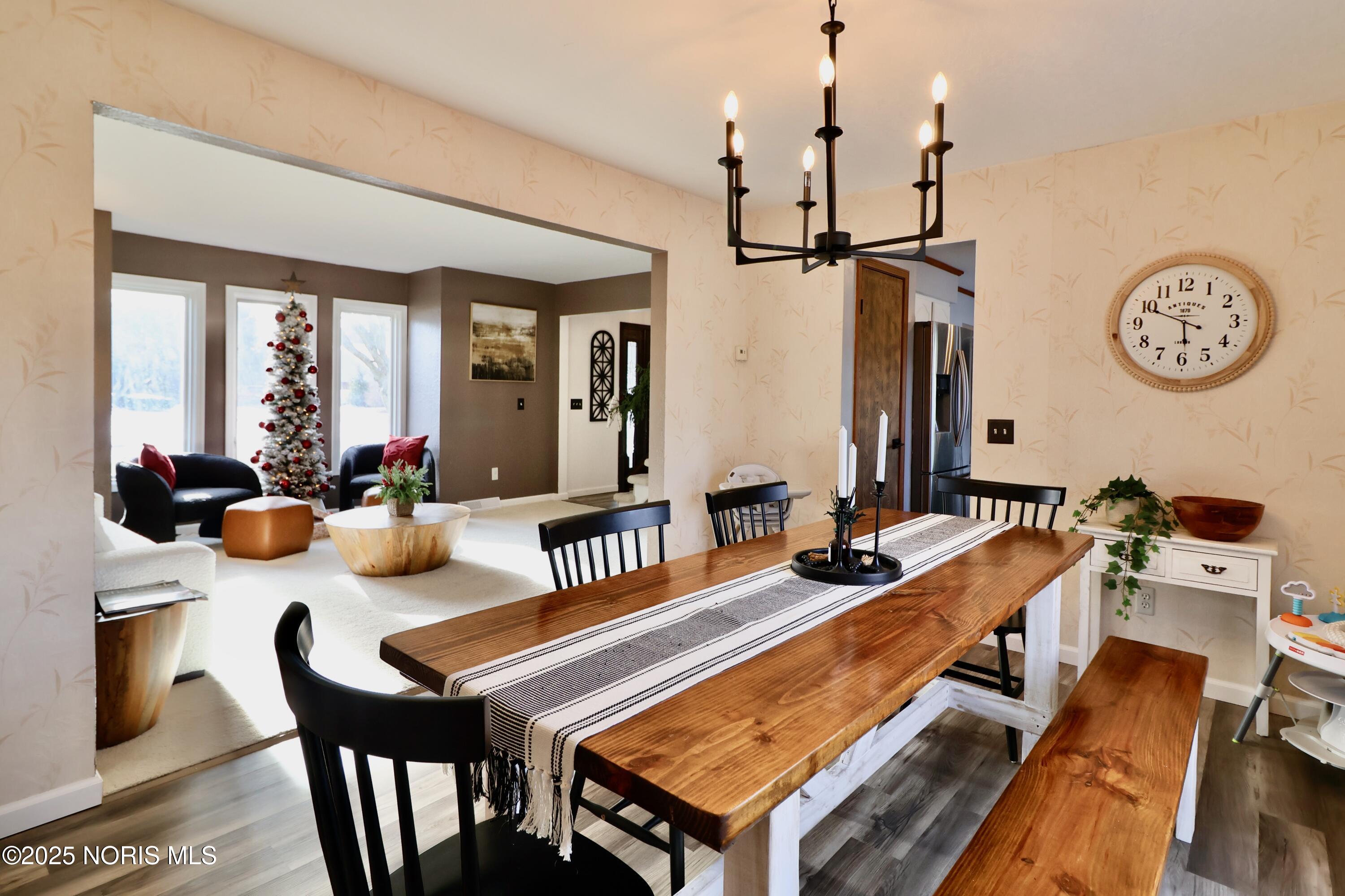 7070 Country Creek Road