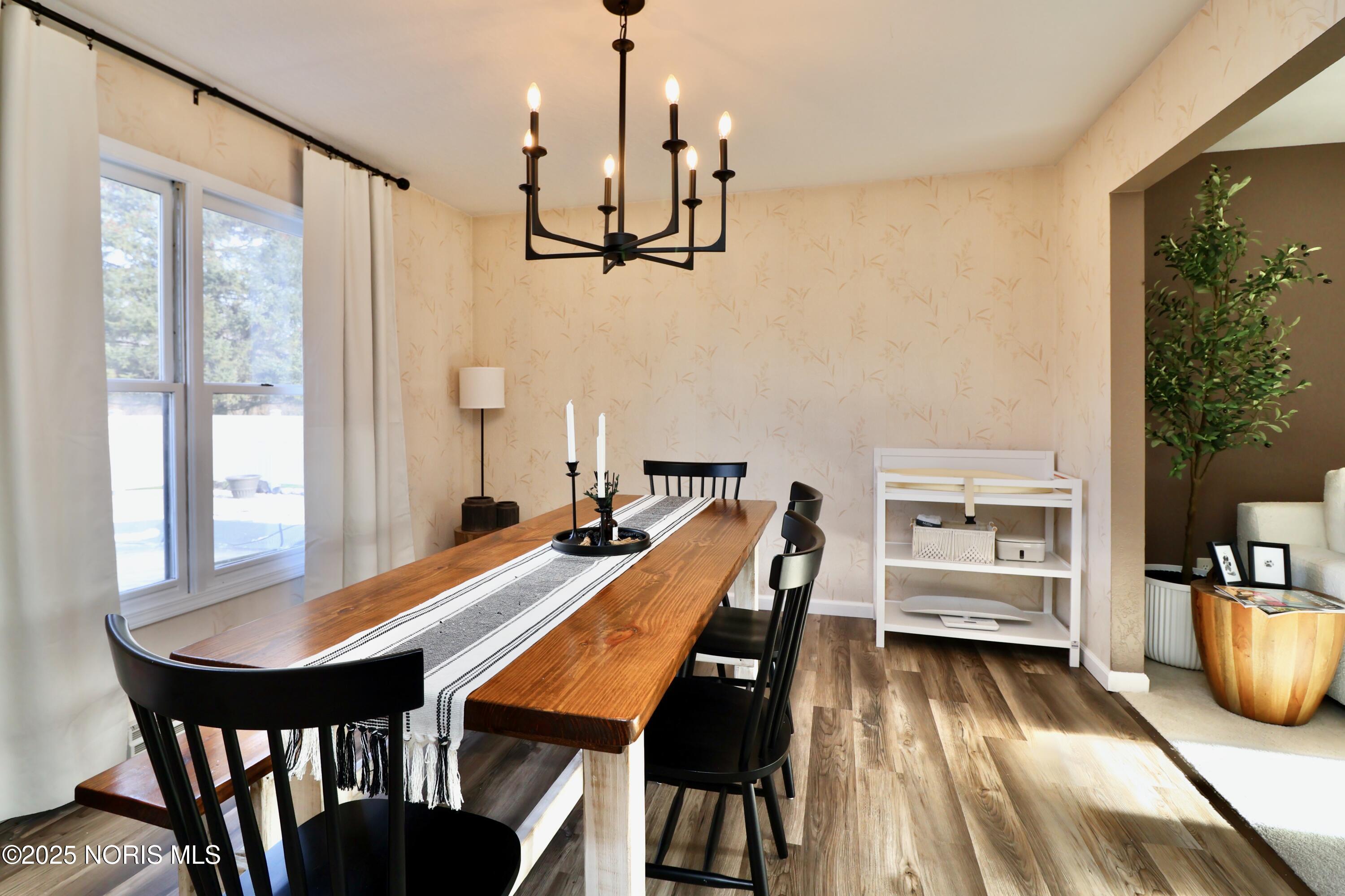 7070 Country Creek Road