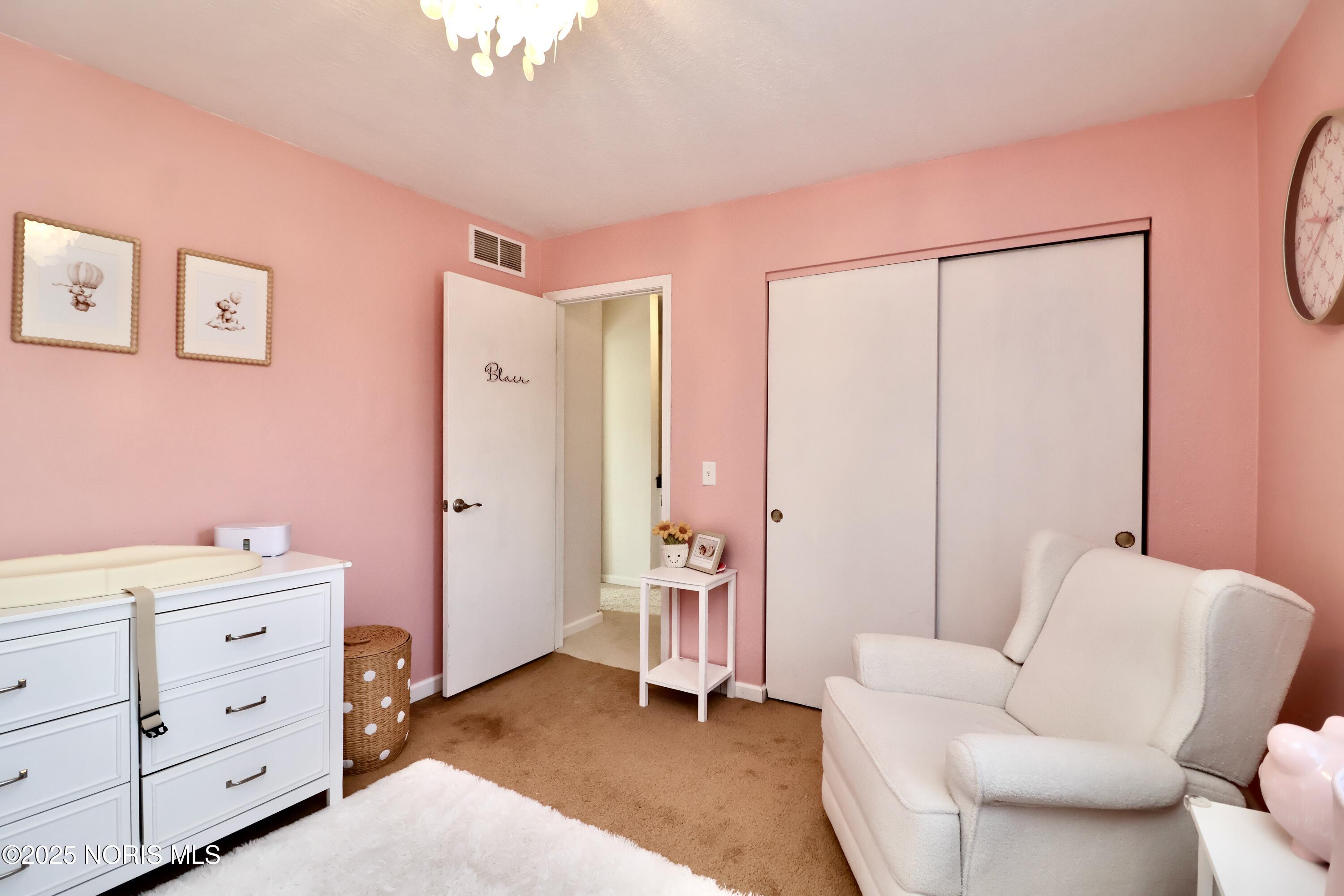 7070 Country Creek Road