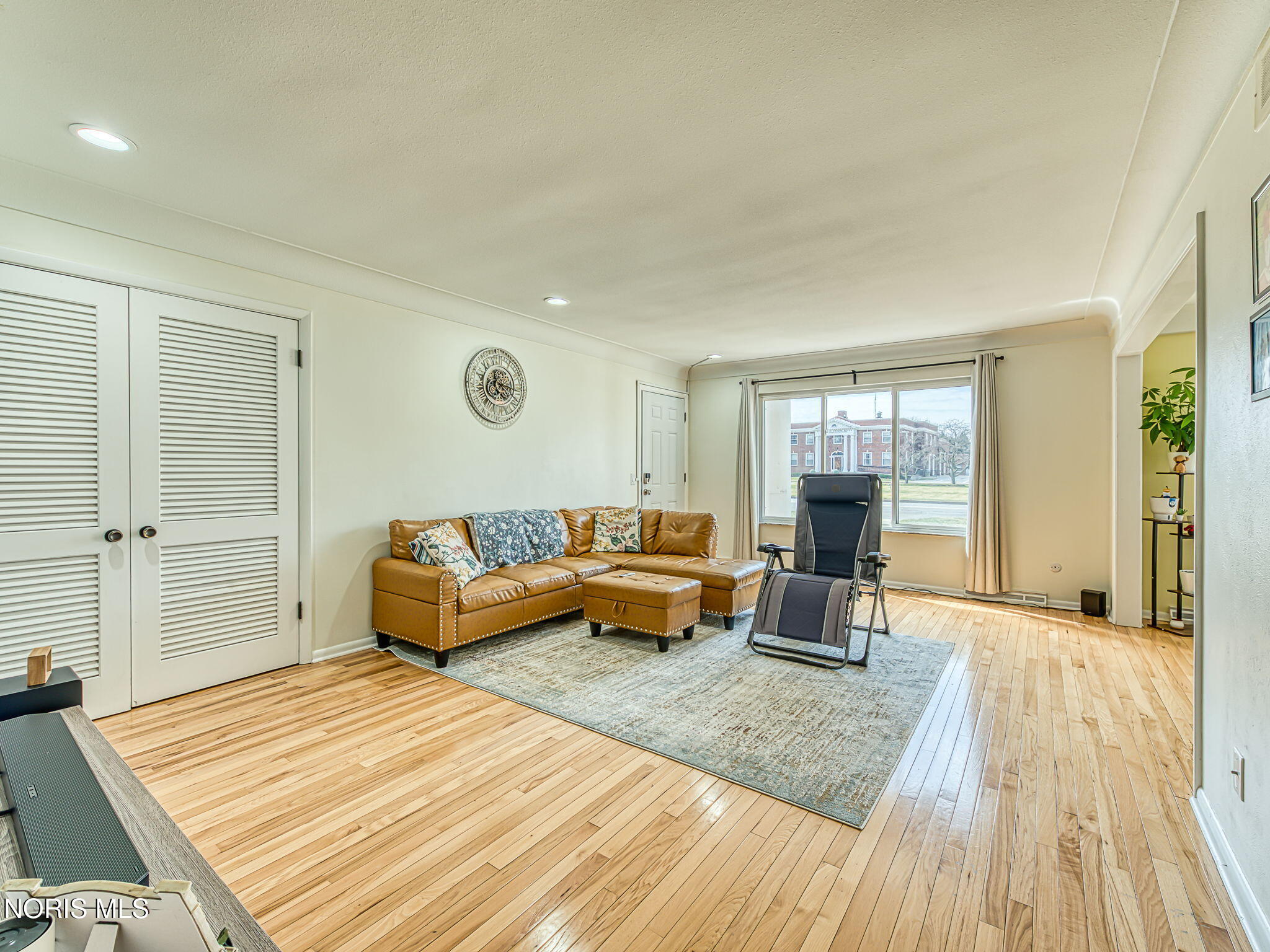 2130 Richards Road, Apt 1