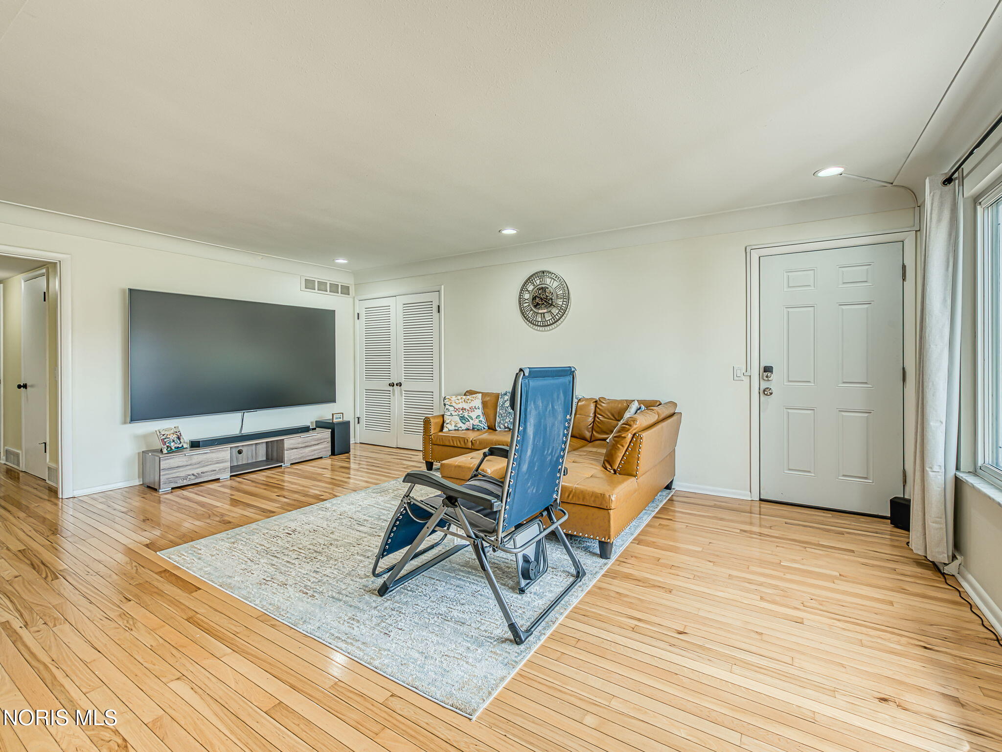 2130 Richards Road, Apt 1