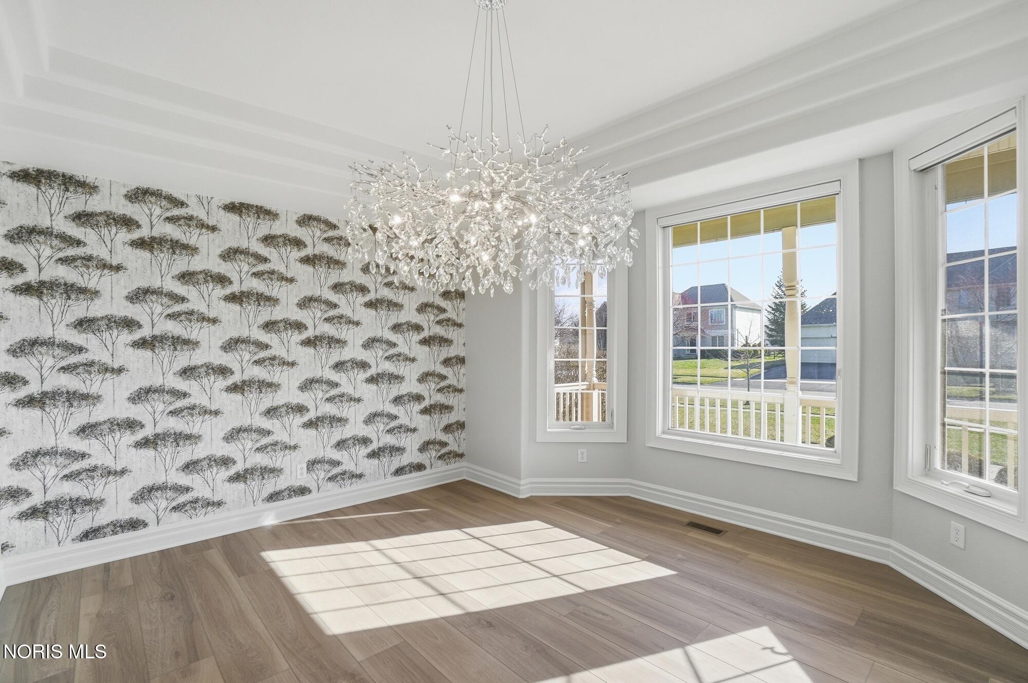 2906 Back Bay Drive