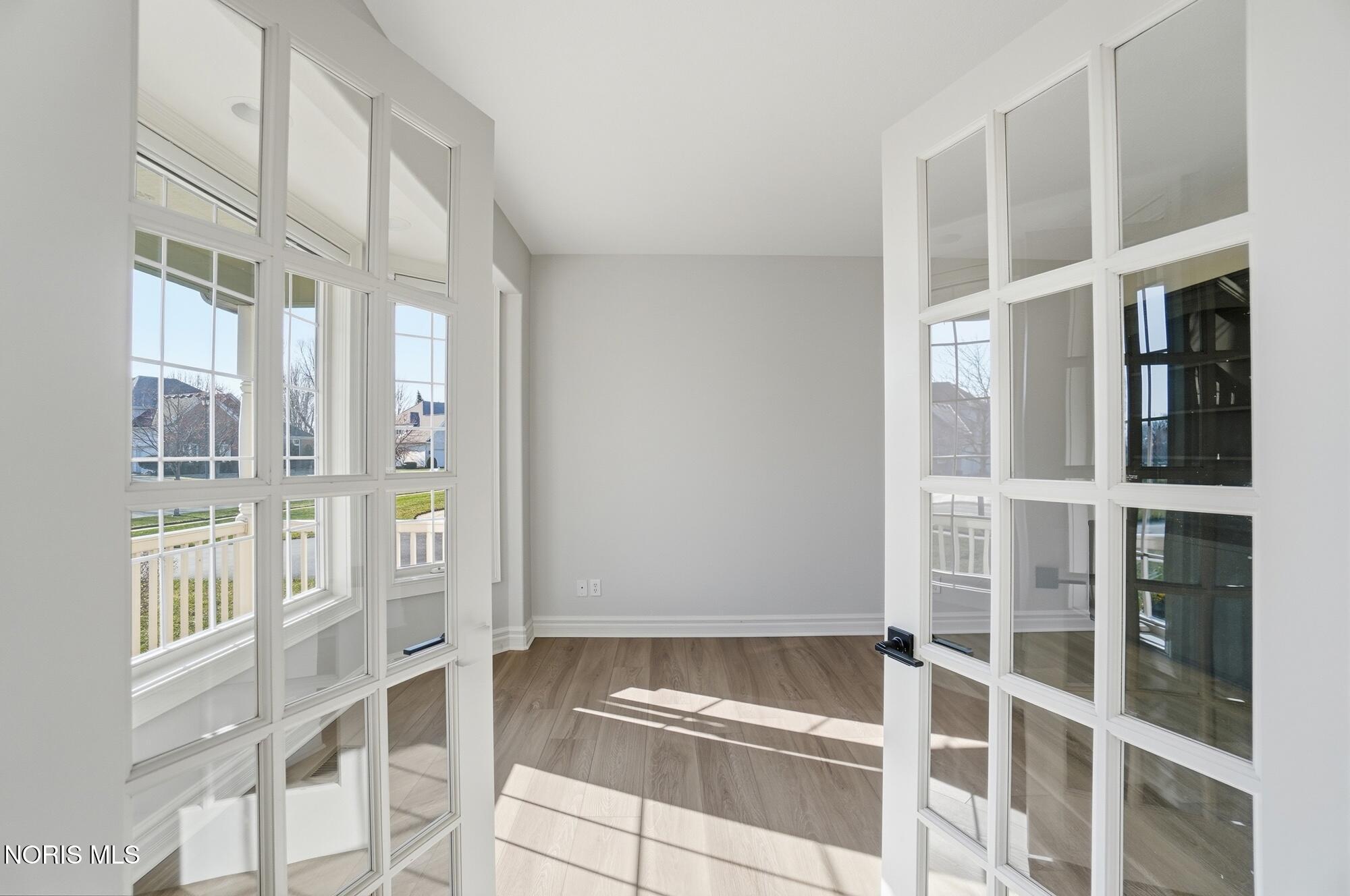 2906 Back Bay Drive