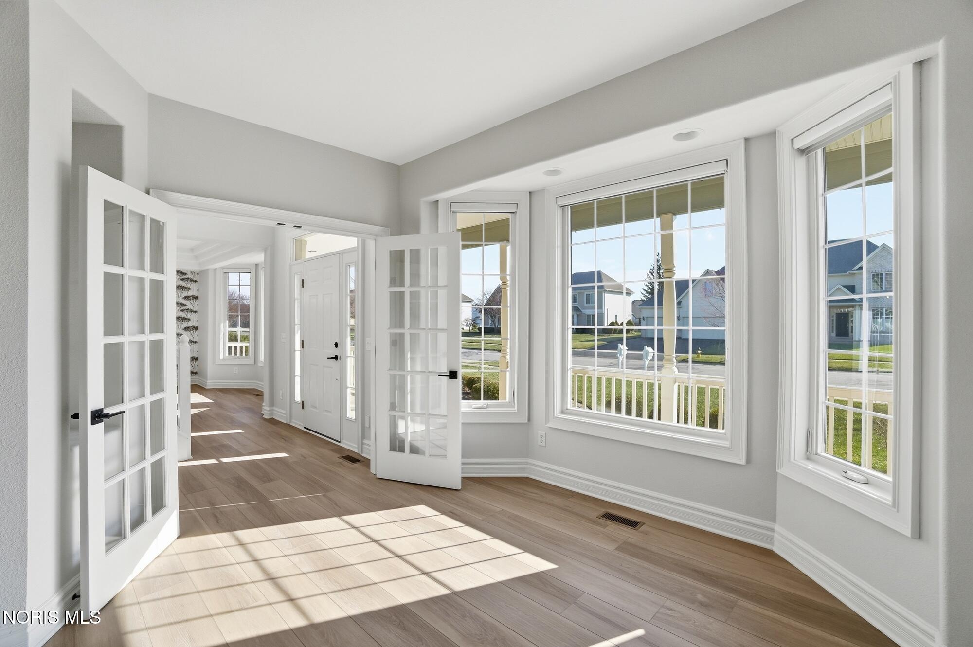 2906 Back Bay Drive