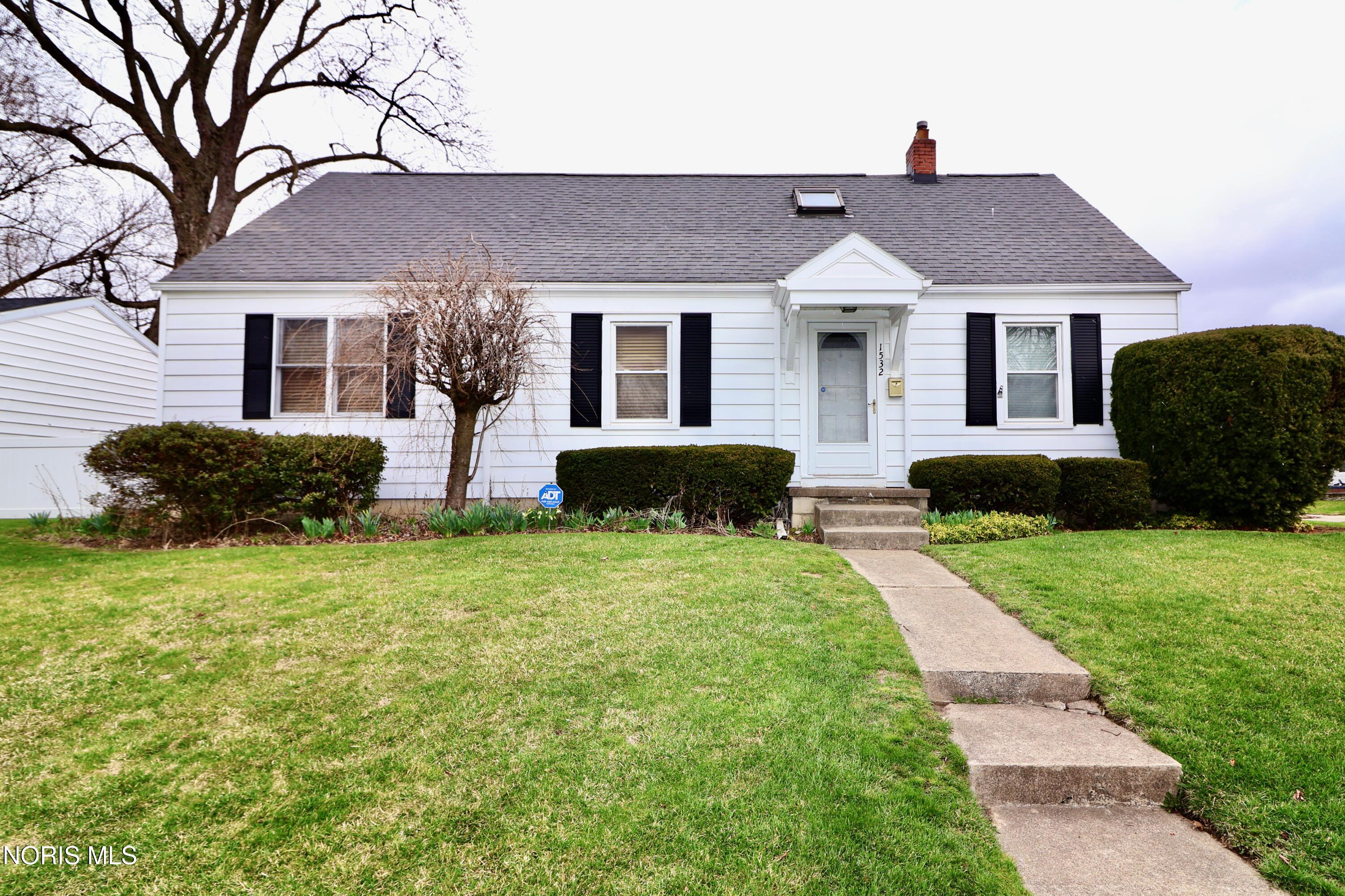 1532 Gould Road