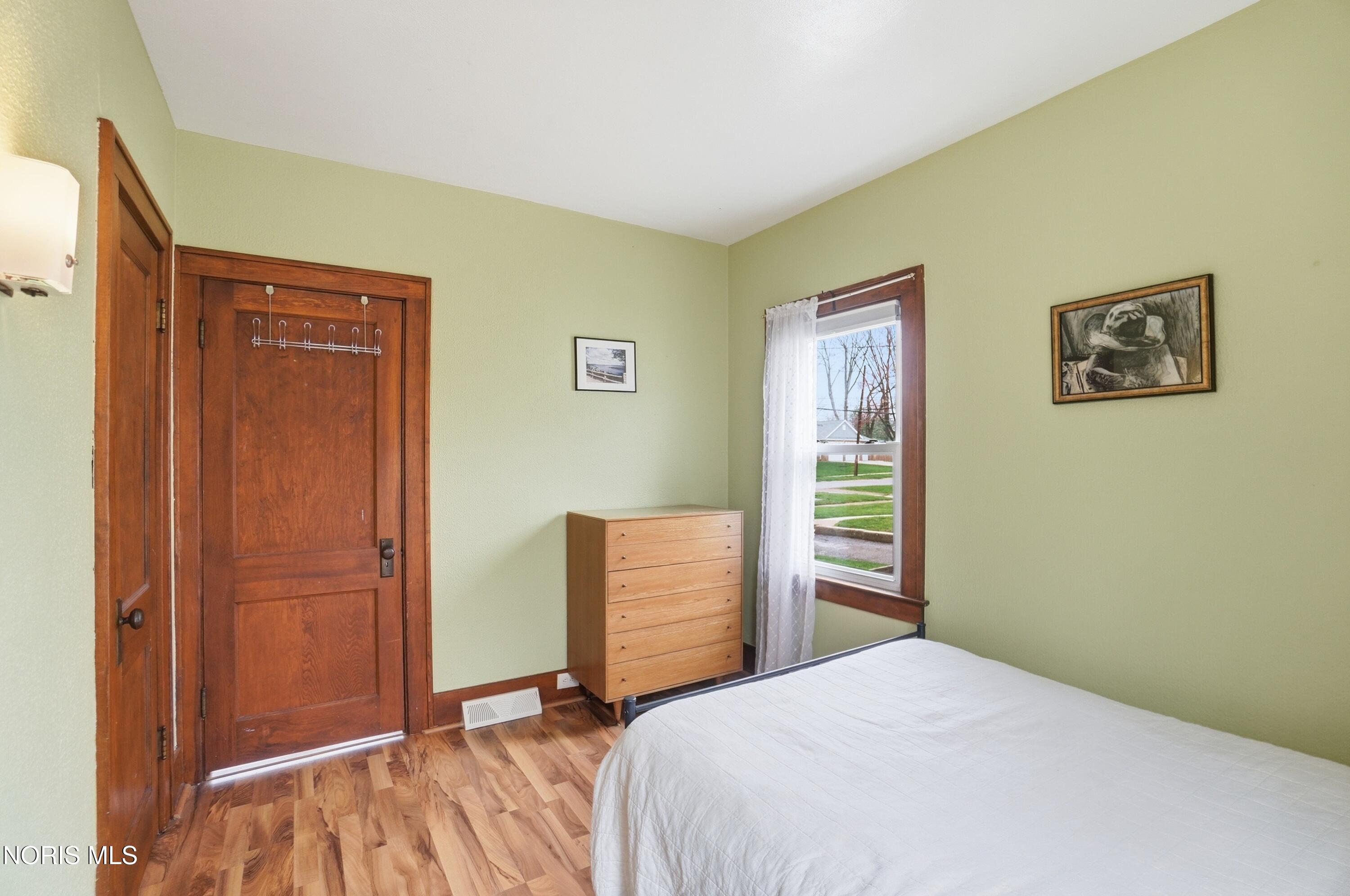 859 Walnut Street