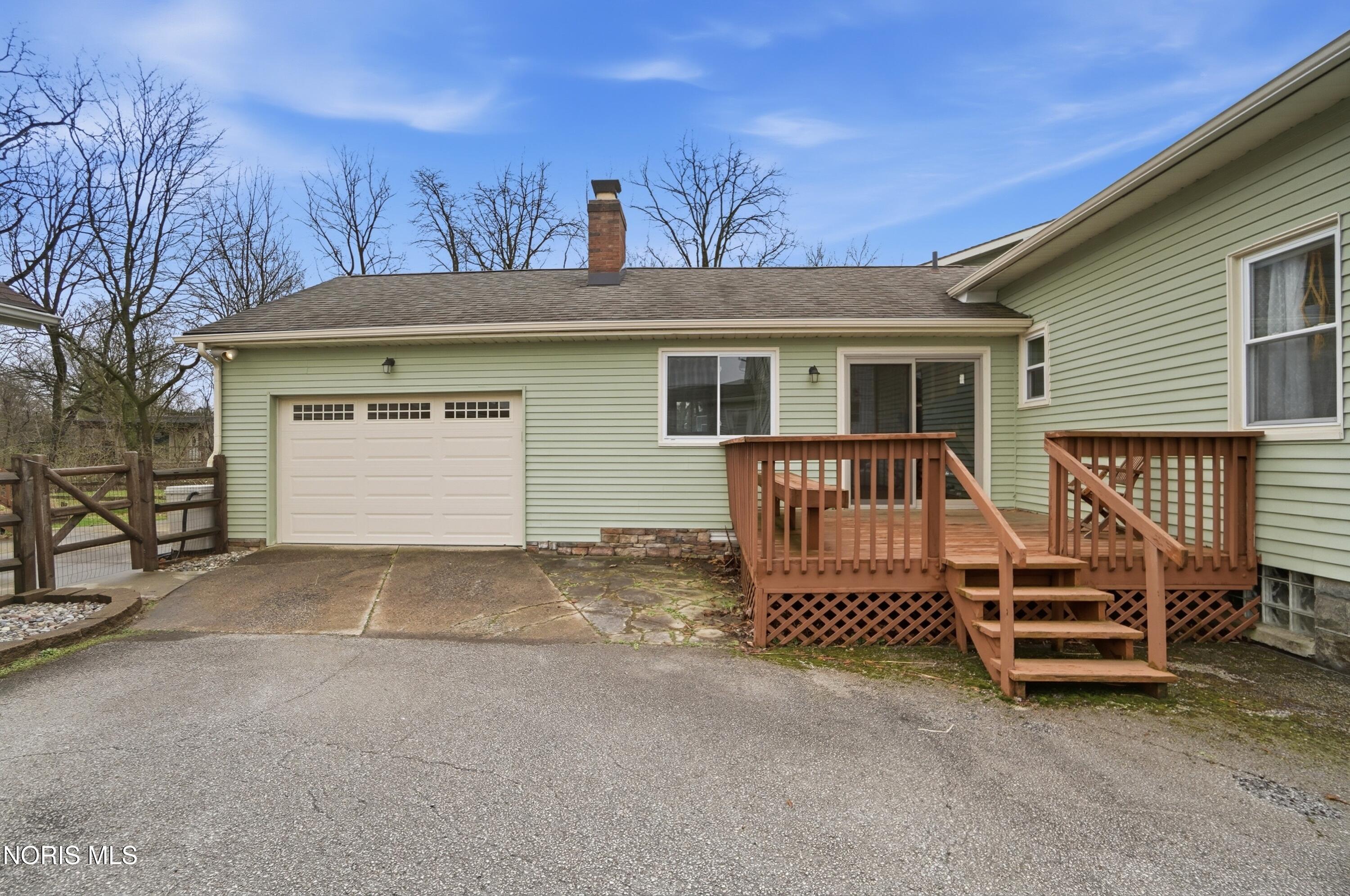 859 Walnut Street