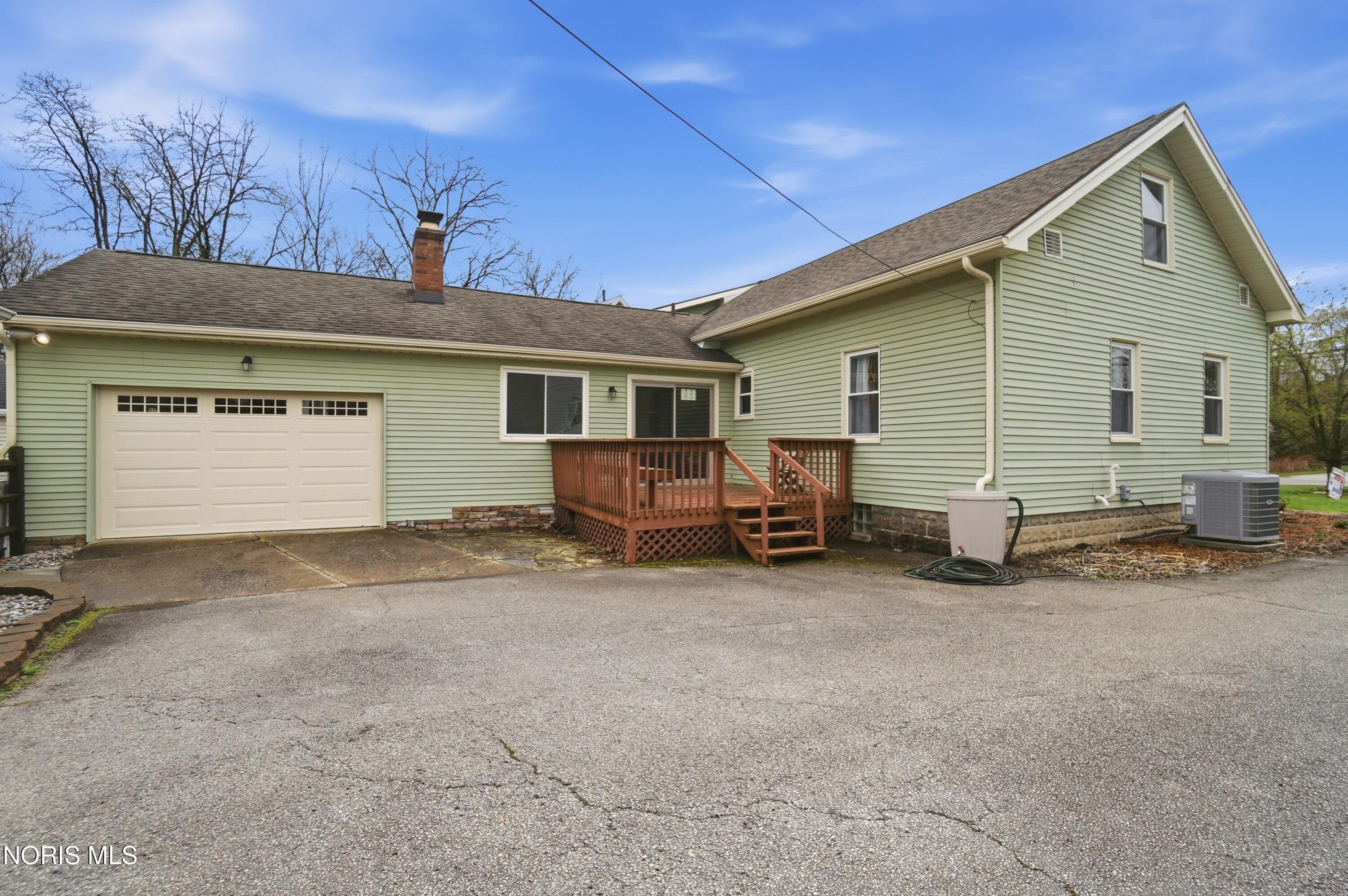 859 Walnut Street