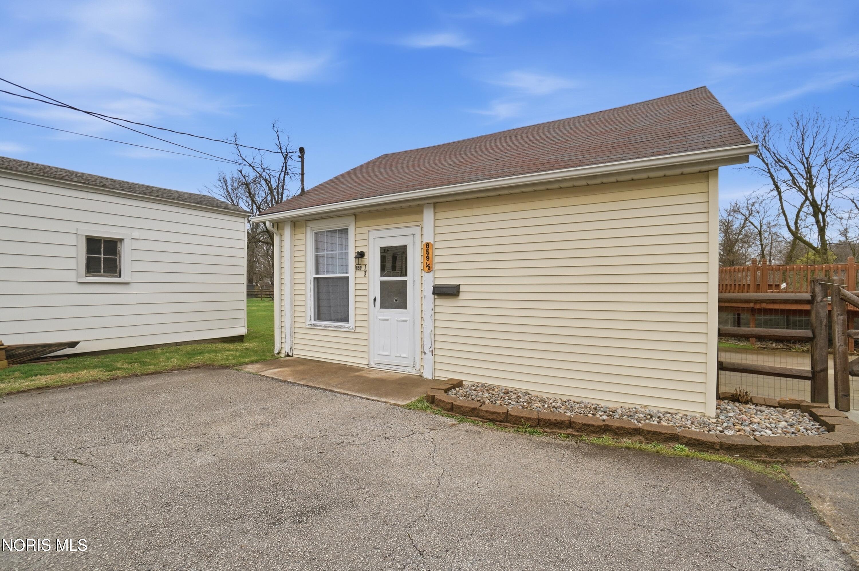 859 Walnut Street