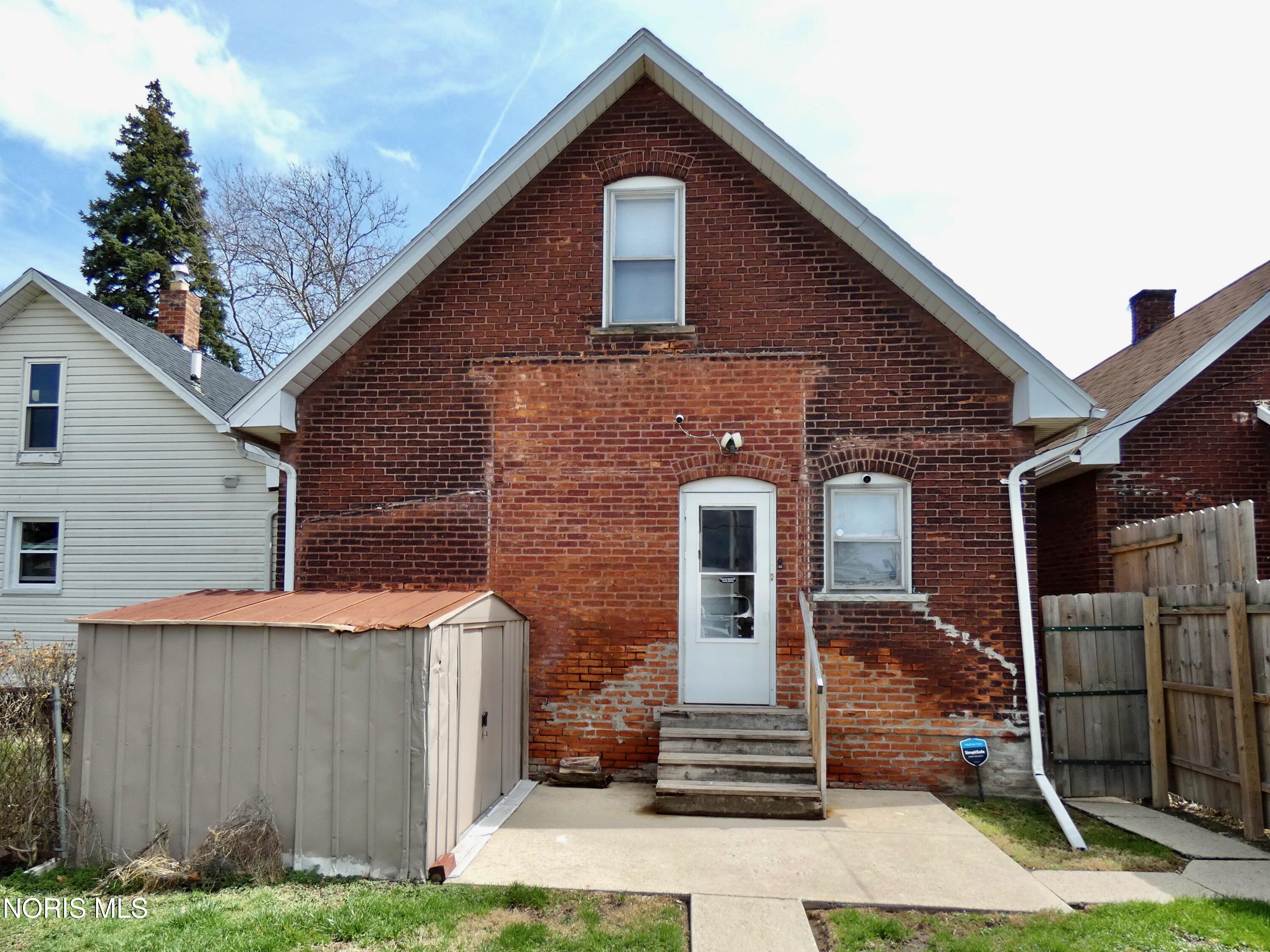 2013 Caledonia Street