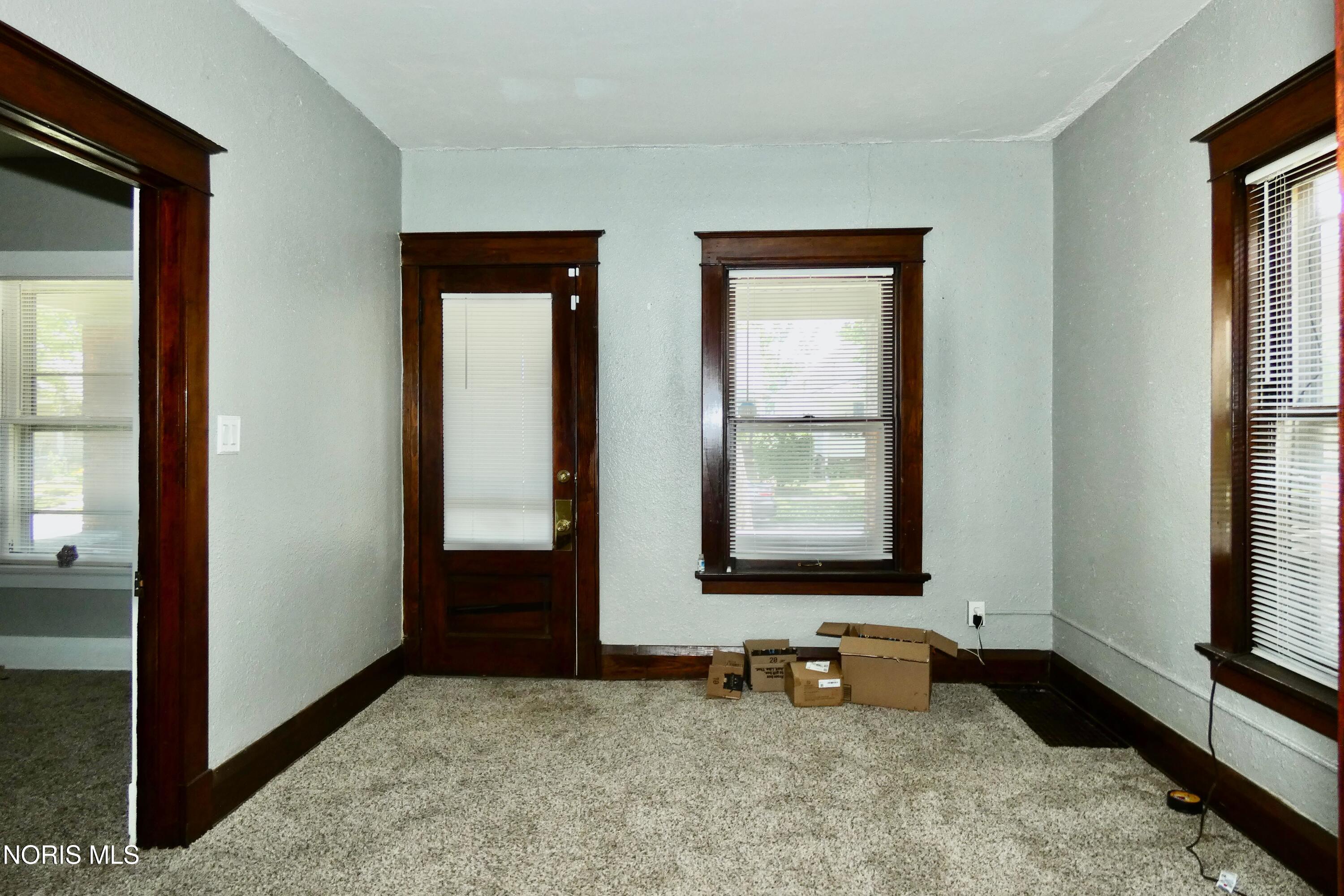 2013 Caledonia Street