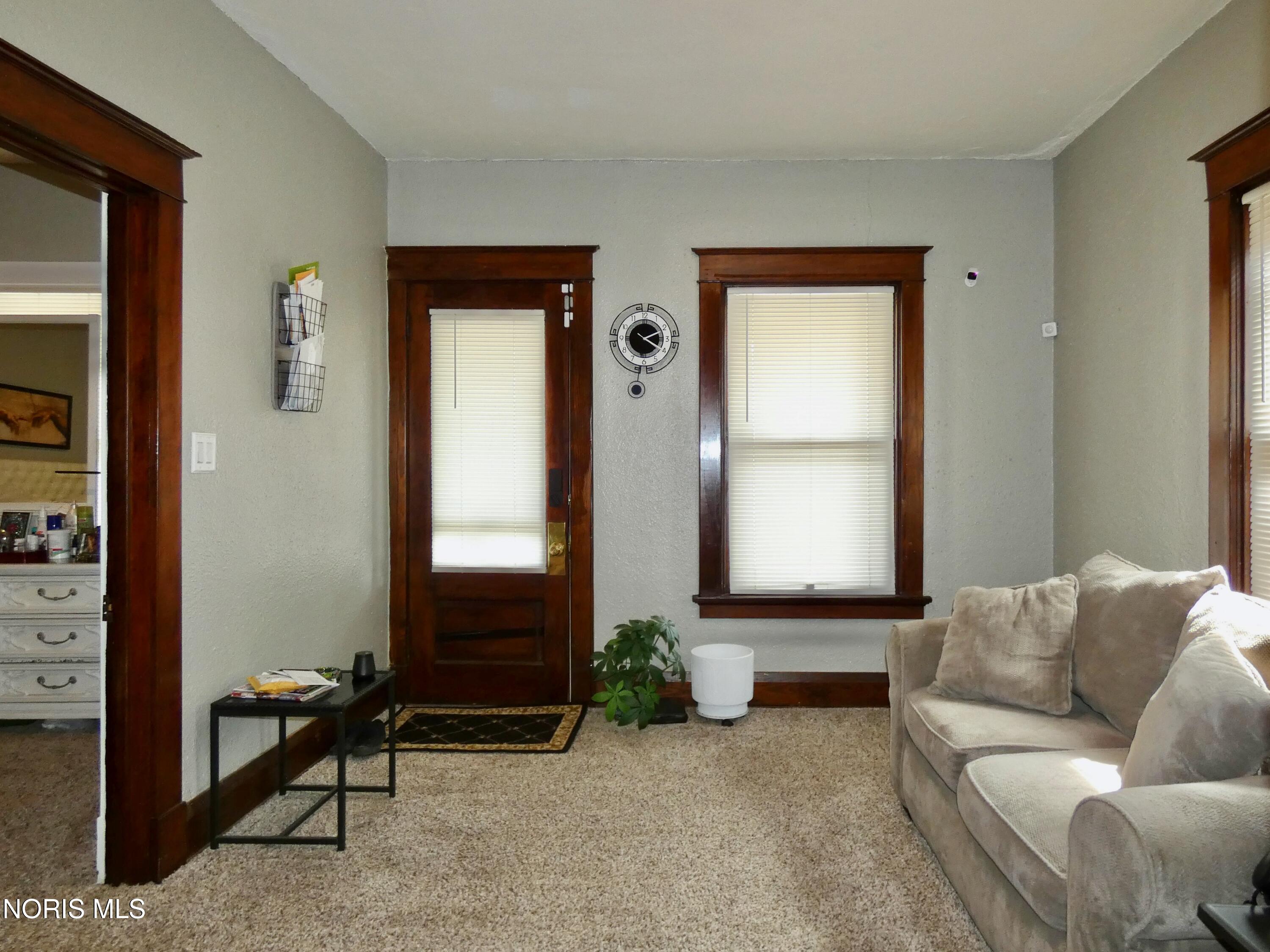 2013 Caledonia Street